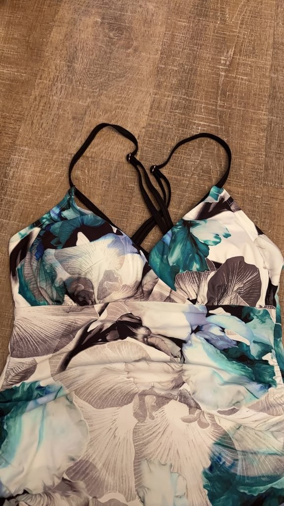 Calia by Carrie Underwood Floral Print Swimsuit Set