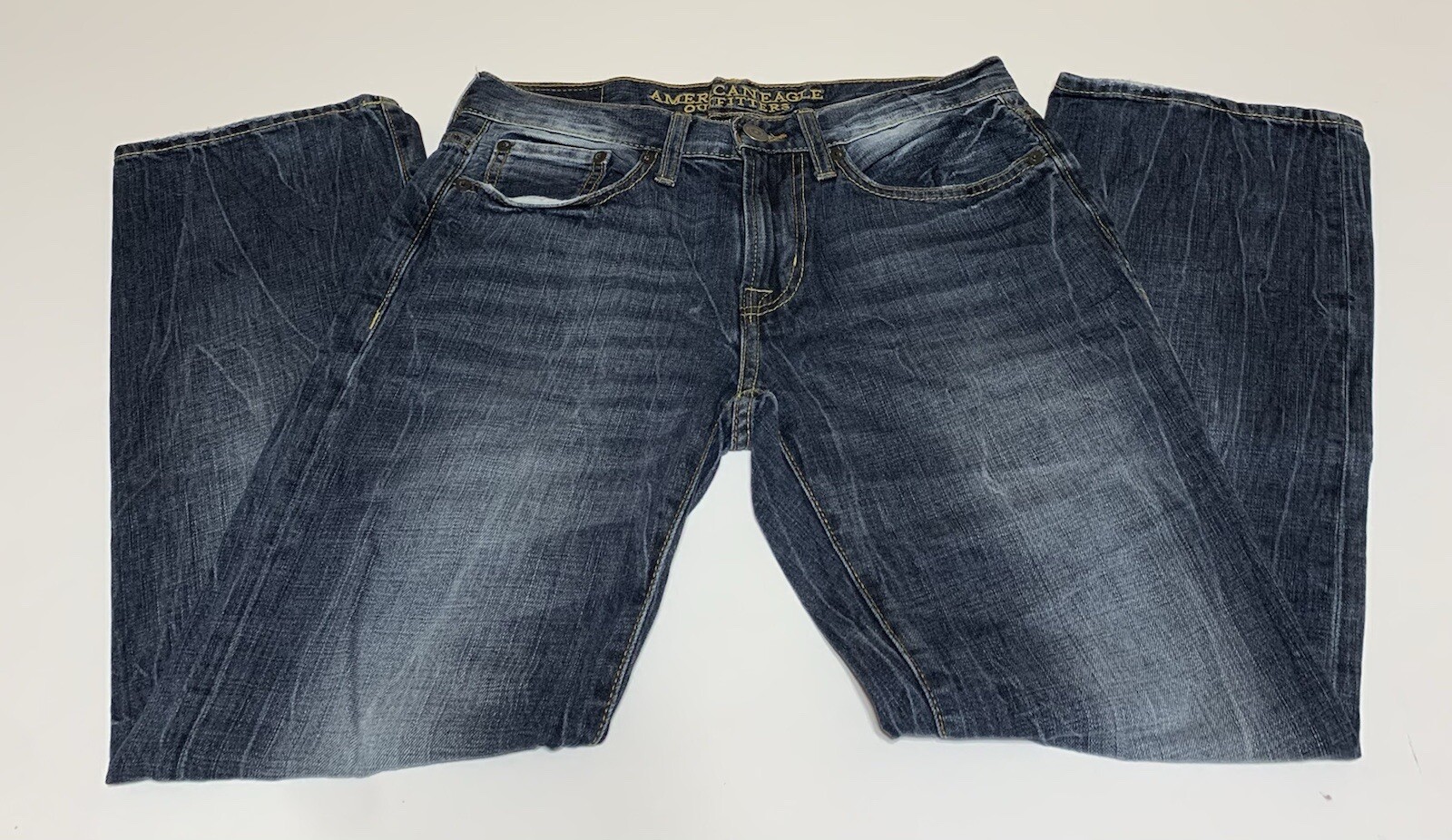 American Eagle Original Straight Jeans Mens Measures 30×29 Whiskers Fade Lines