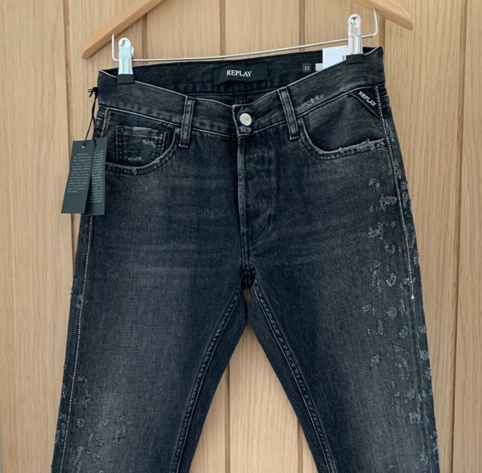Replay Joplyn Black 25″ Waist x 30″ Length Distressed Mid Rise Jeans NWT