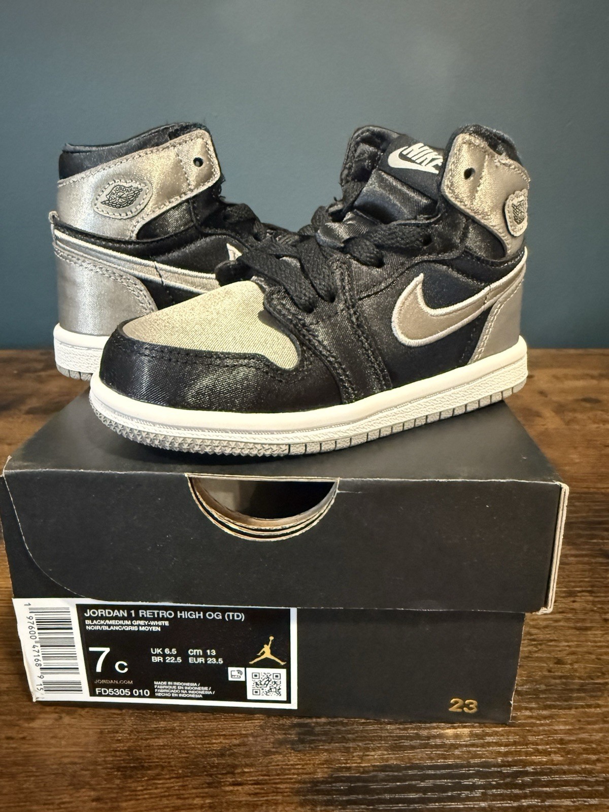 Nike Air Jordan 1 Retro High OG Satin Shadow Black/Grey Size 7C FD5305-010