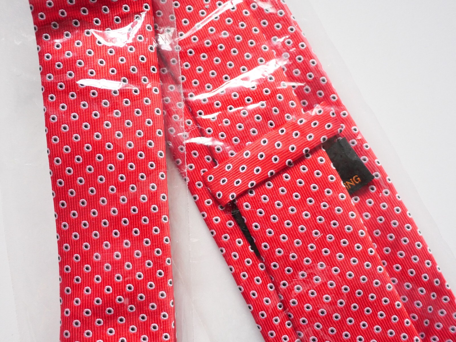 NEW ZENITH Silverking 100% Woven Jacquard Red Polka Dot Tie 57″x3″