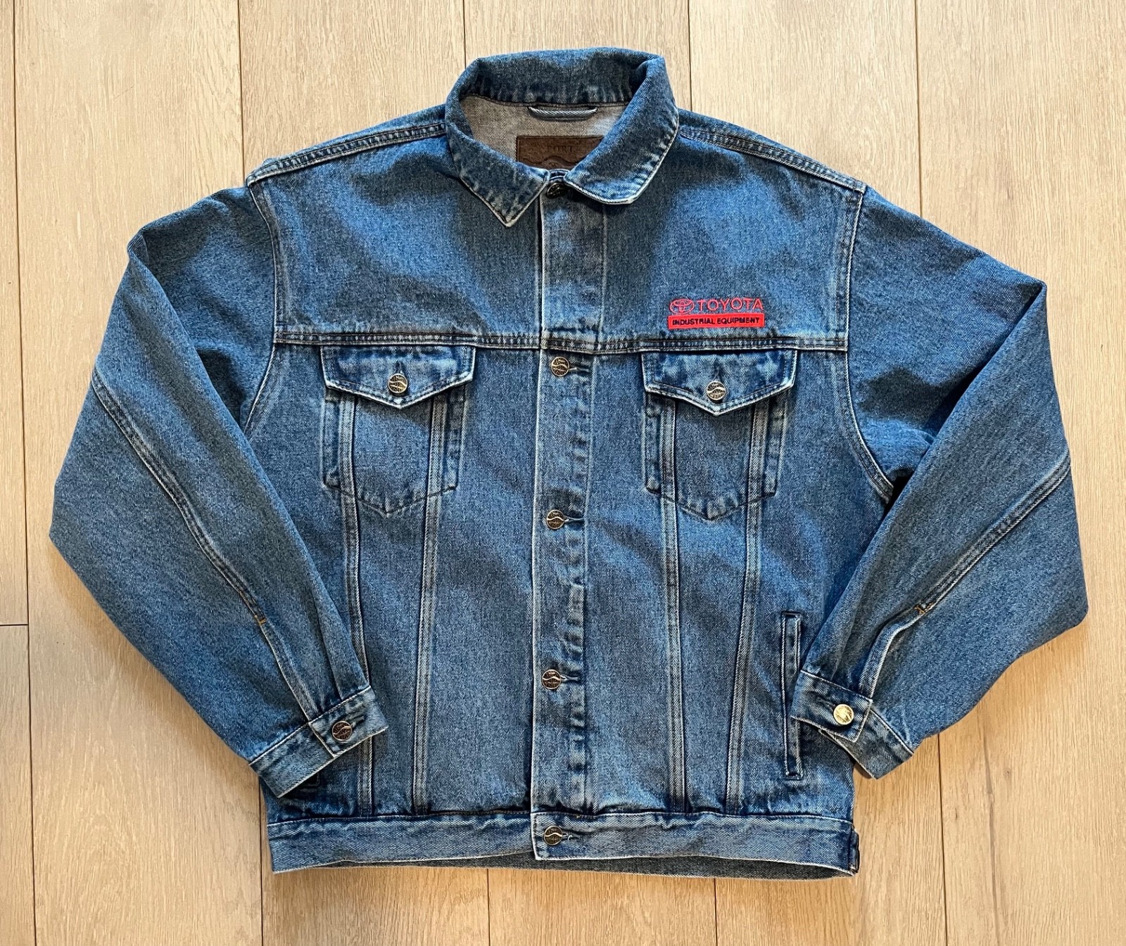 port authority mens blue denim medium wash toyota car embroidered jean jacket m