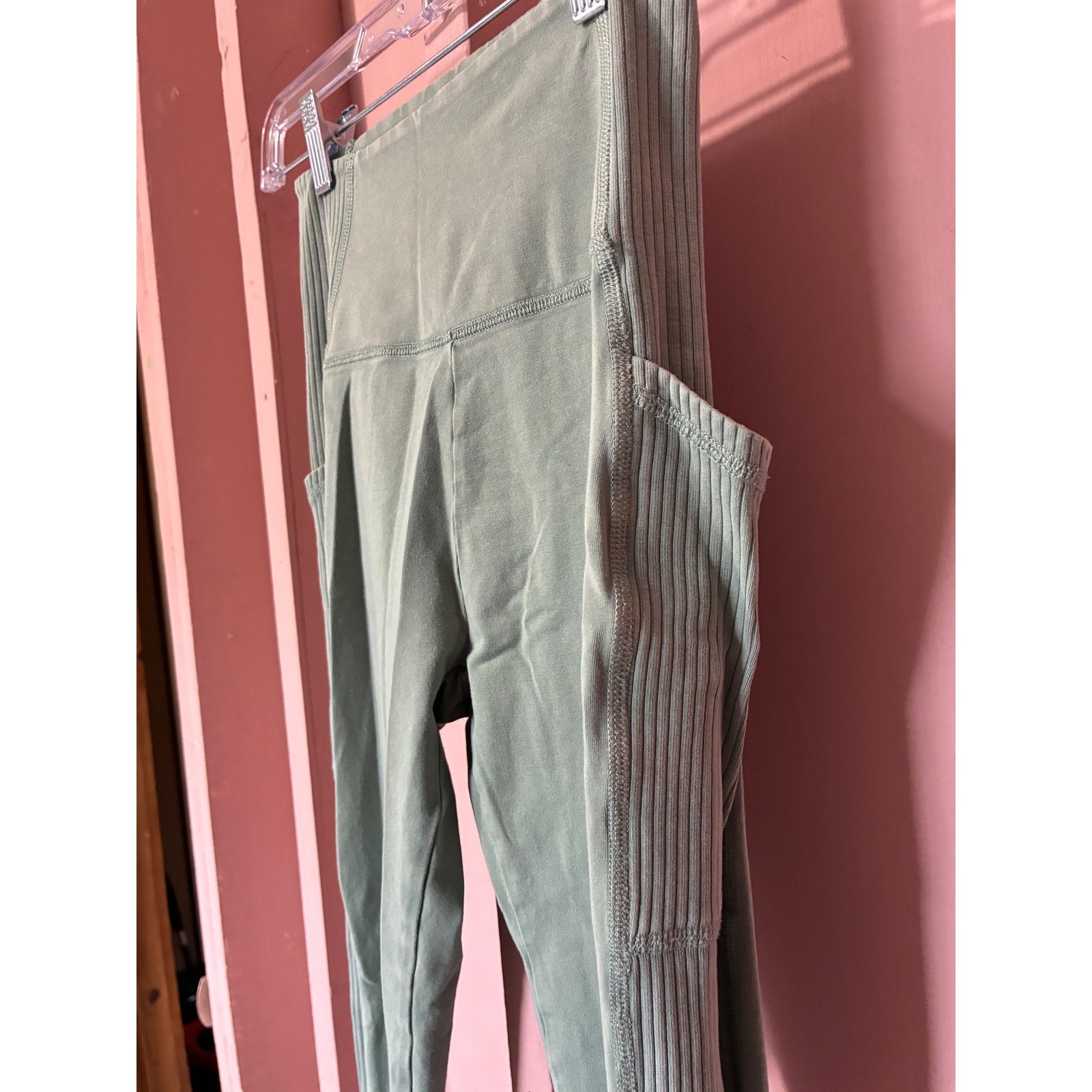 OFFLINE by Aerie High Waisted Ribbed Side Pocket Leggings Sage Green Small S P