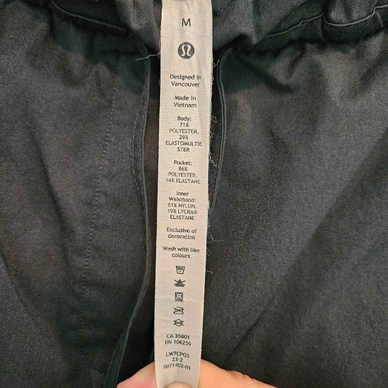 Lululemon Cinchable Waist High Rise Woven Short 3.5 Black Size M