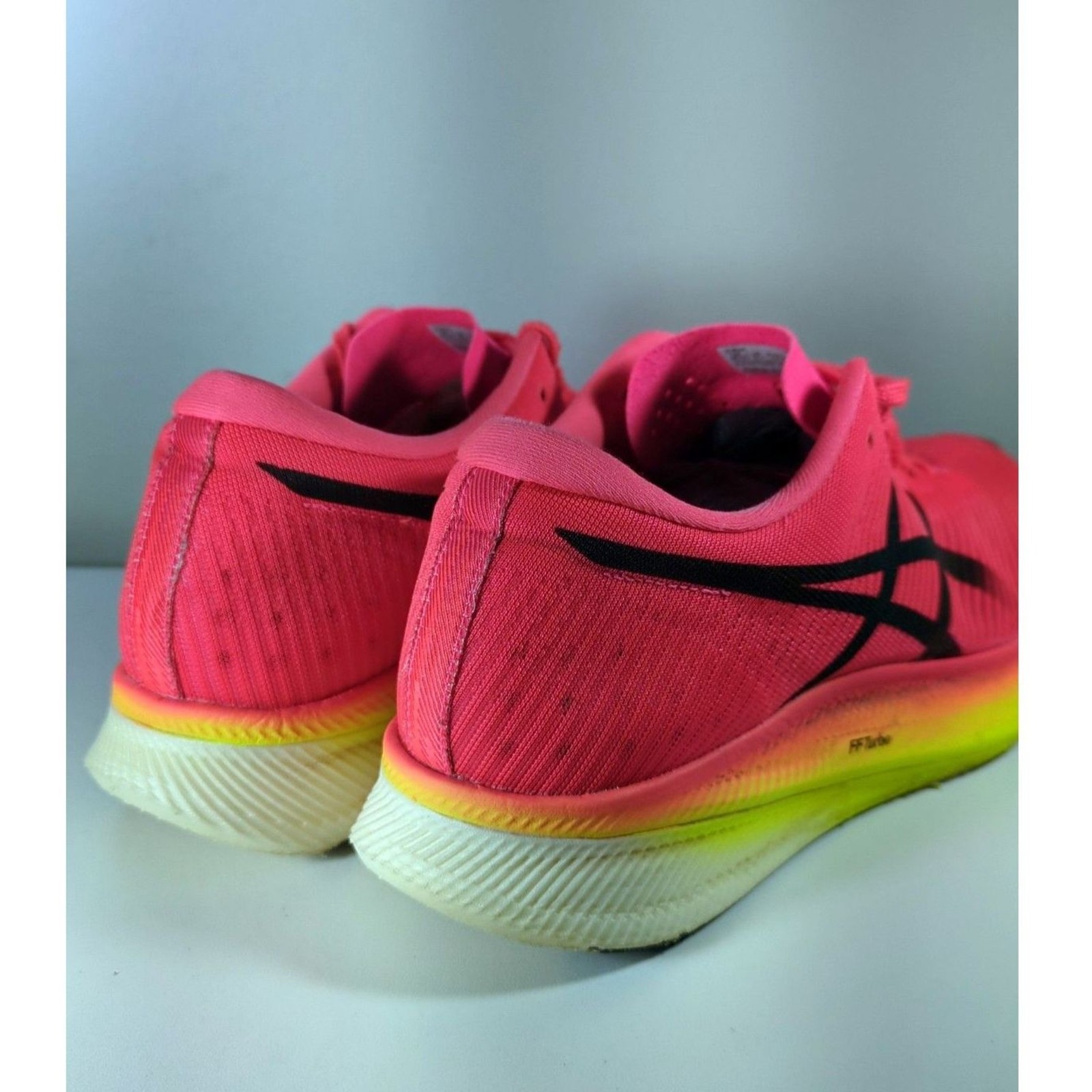 ASICS Metaspeed Sky Running Shoes Men’s 10.5 Pink Yellow Carbon Plate Road