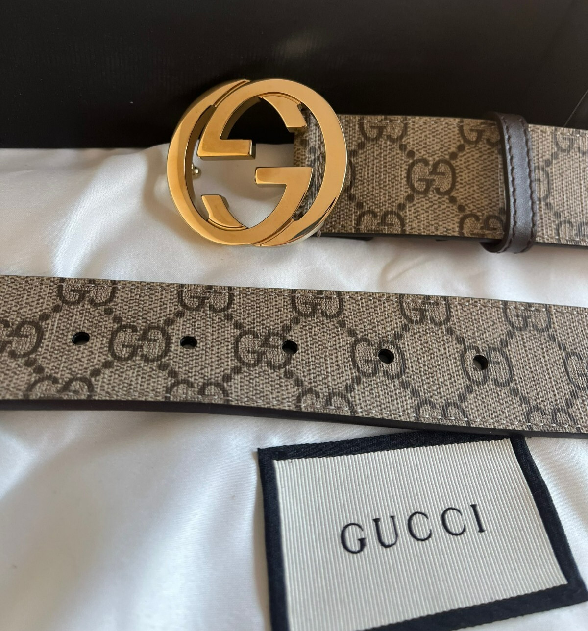 Gucci Gold Buckle GG Monogram Supreme Brown Leather Belt Size 85 cm Fit’s 28/30W