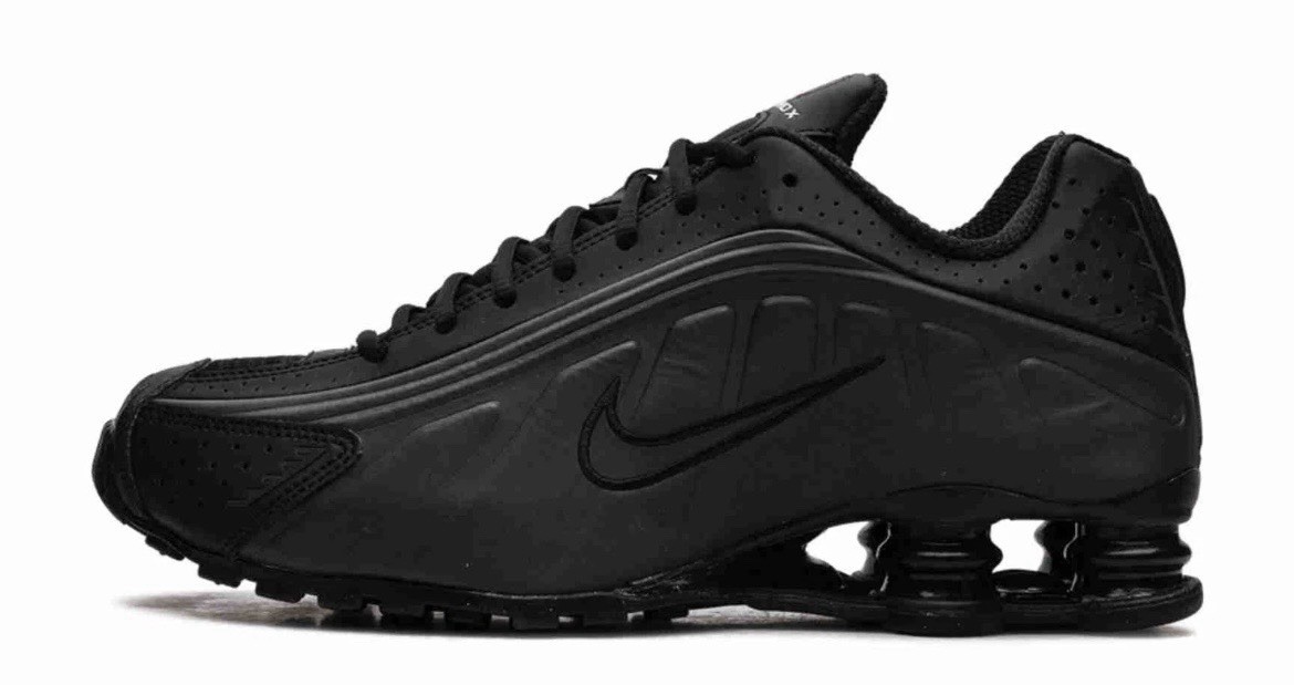 Nike Shox R4 Triple Black HQ1988-001 Men’s Athletic Sneakers Multi Size NEW