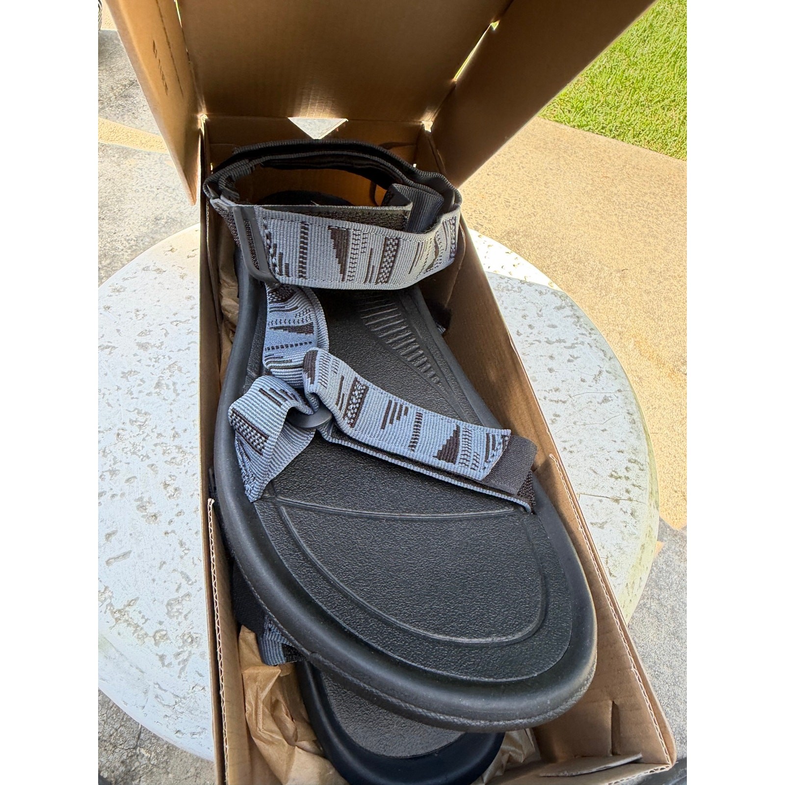 NWT Teva Hurricane XLT2 Gray Blue Sport Sandals Size 11
