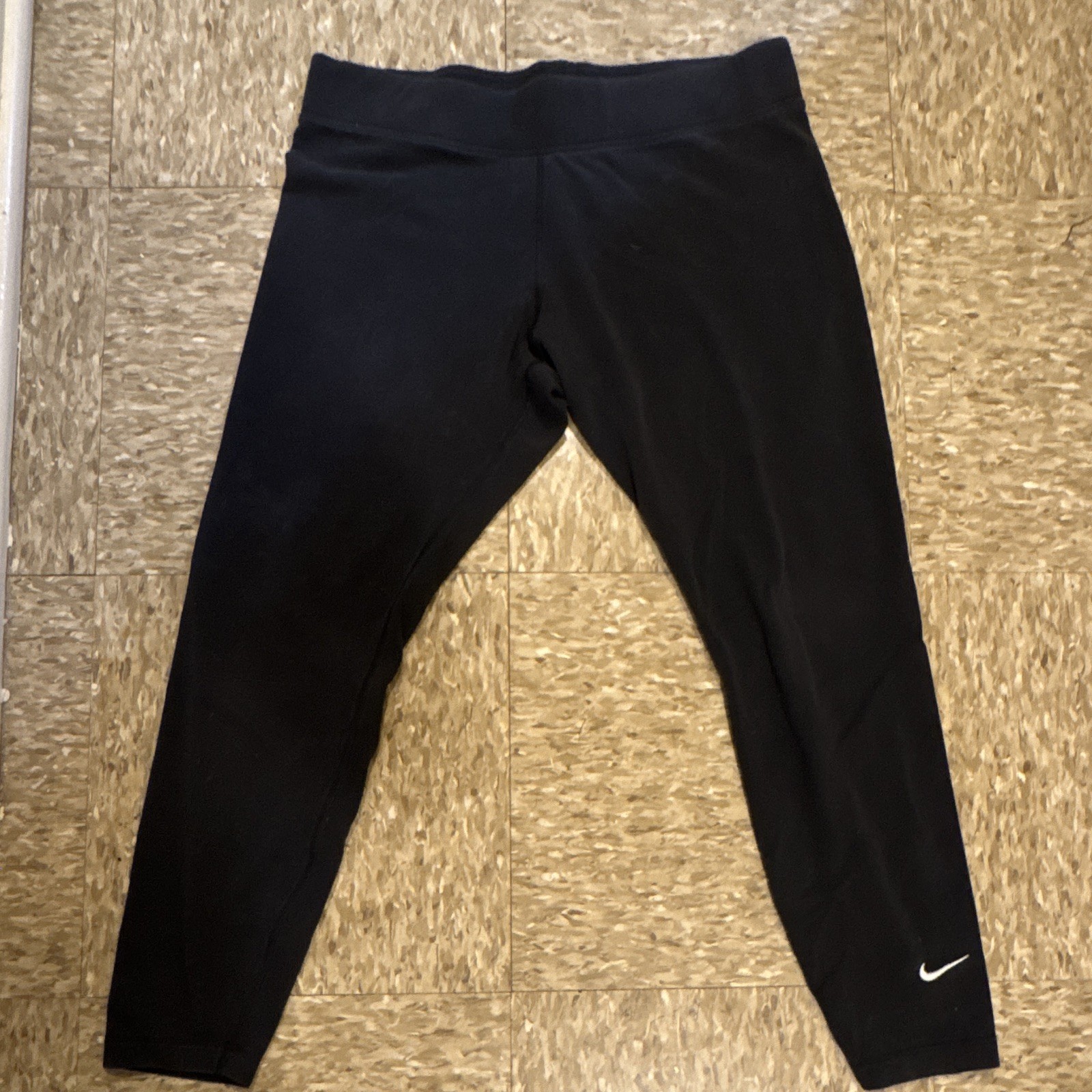 Nike Pro Women’s Leggings Black Size Medium/Large Regular Elastic Waist