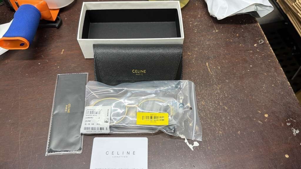 Celine CL40235U 30N Triomphe Metal Oval Sunglasses Gold Green Lens