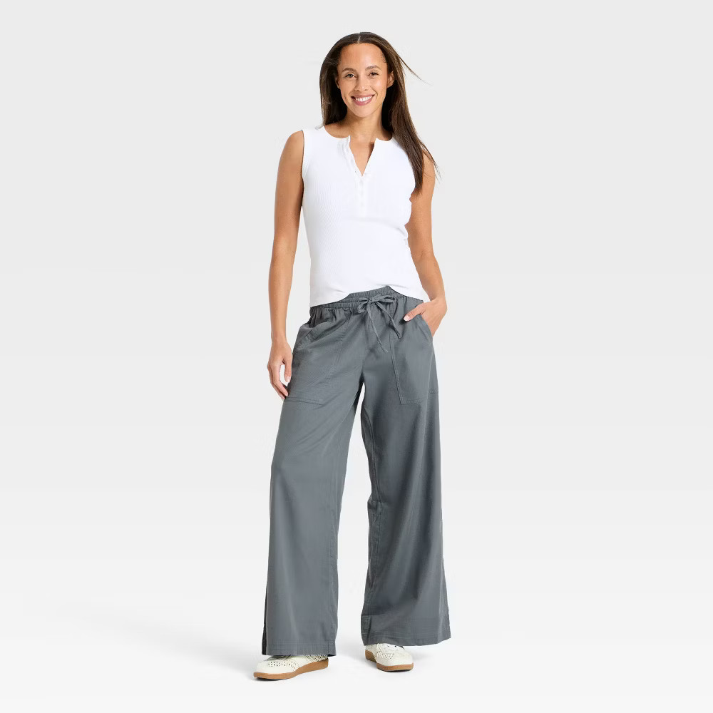 Women Mid-Rise Drawstring Pull-On Pants – Universal