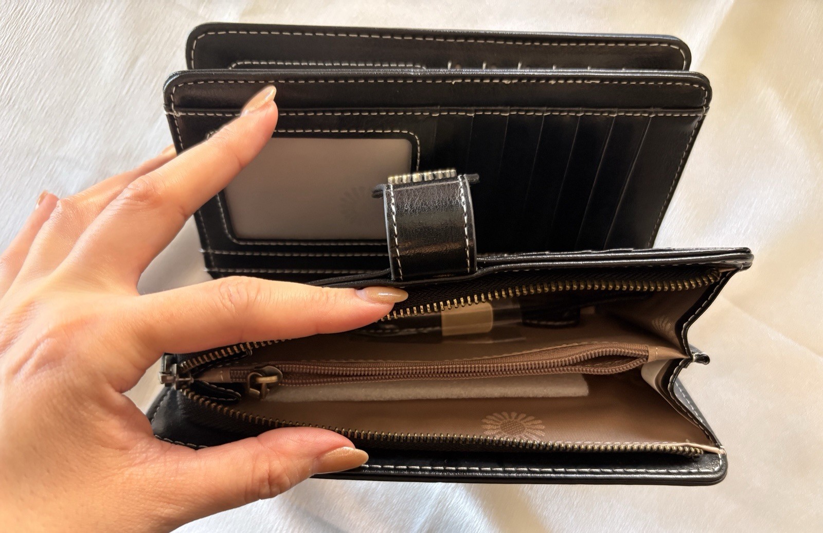 Women’s Black Folding Clutch Wallet, Button Strap & Zip Compartment, Card ID