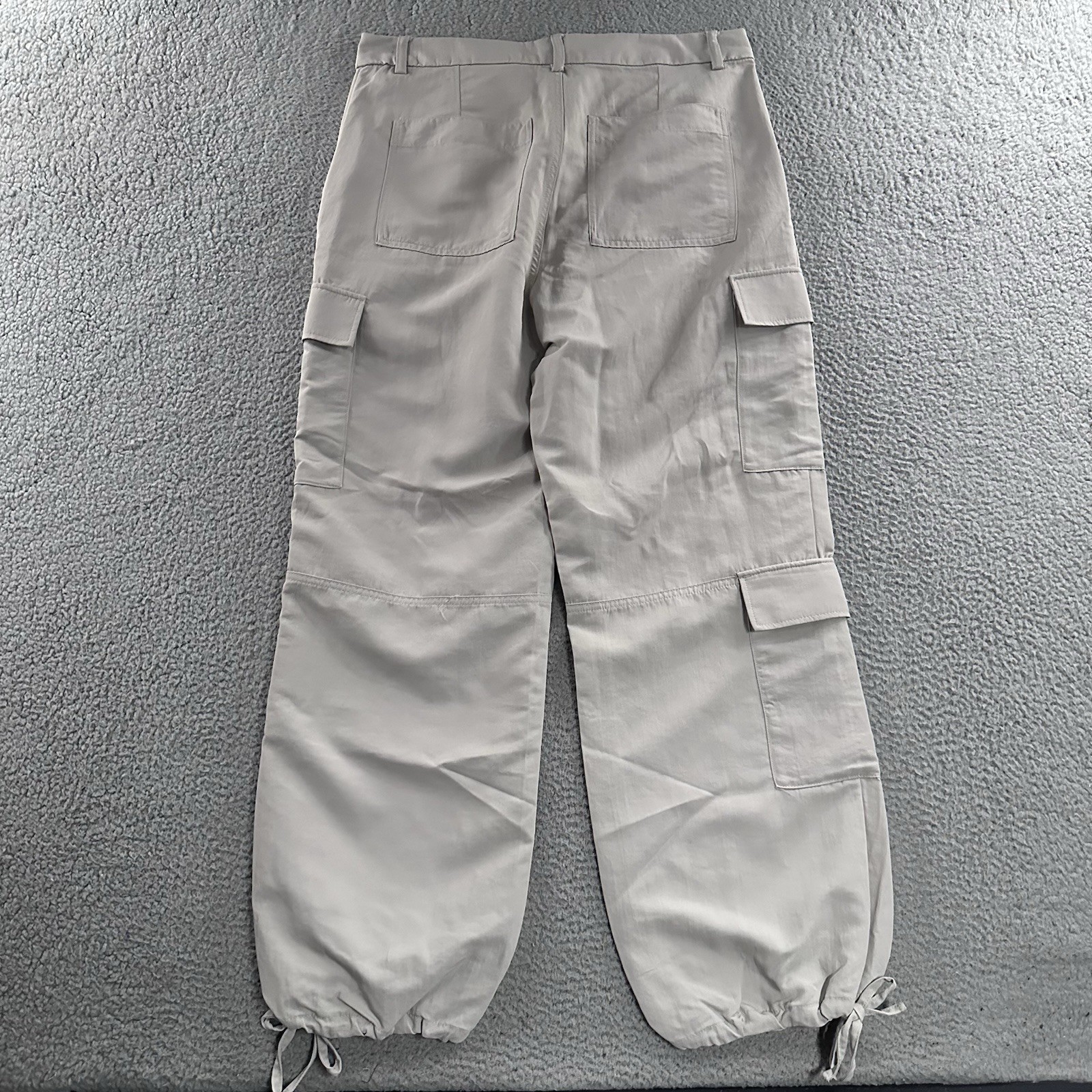 H&M Divided Womens Pants Beige Size 14 Parachute Pant Cargo 100% Polyamide