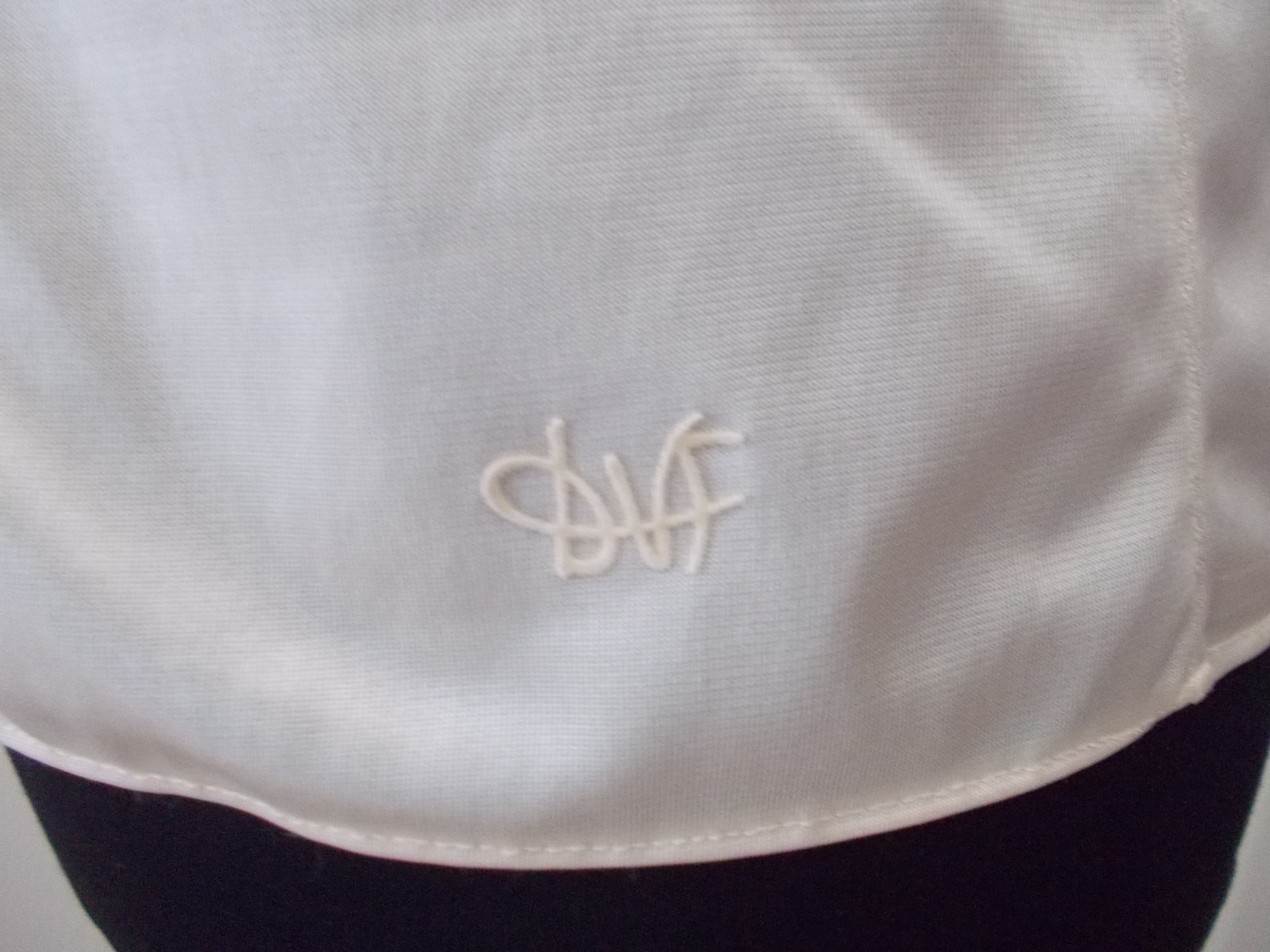 VTG DIANE VON FURSTENBERG DVF 100% Nylon Cream Lace Trim Camisole Cami Sz 34