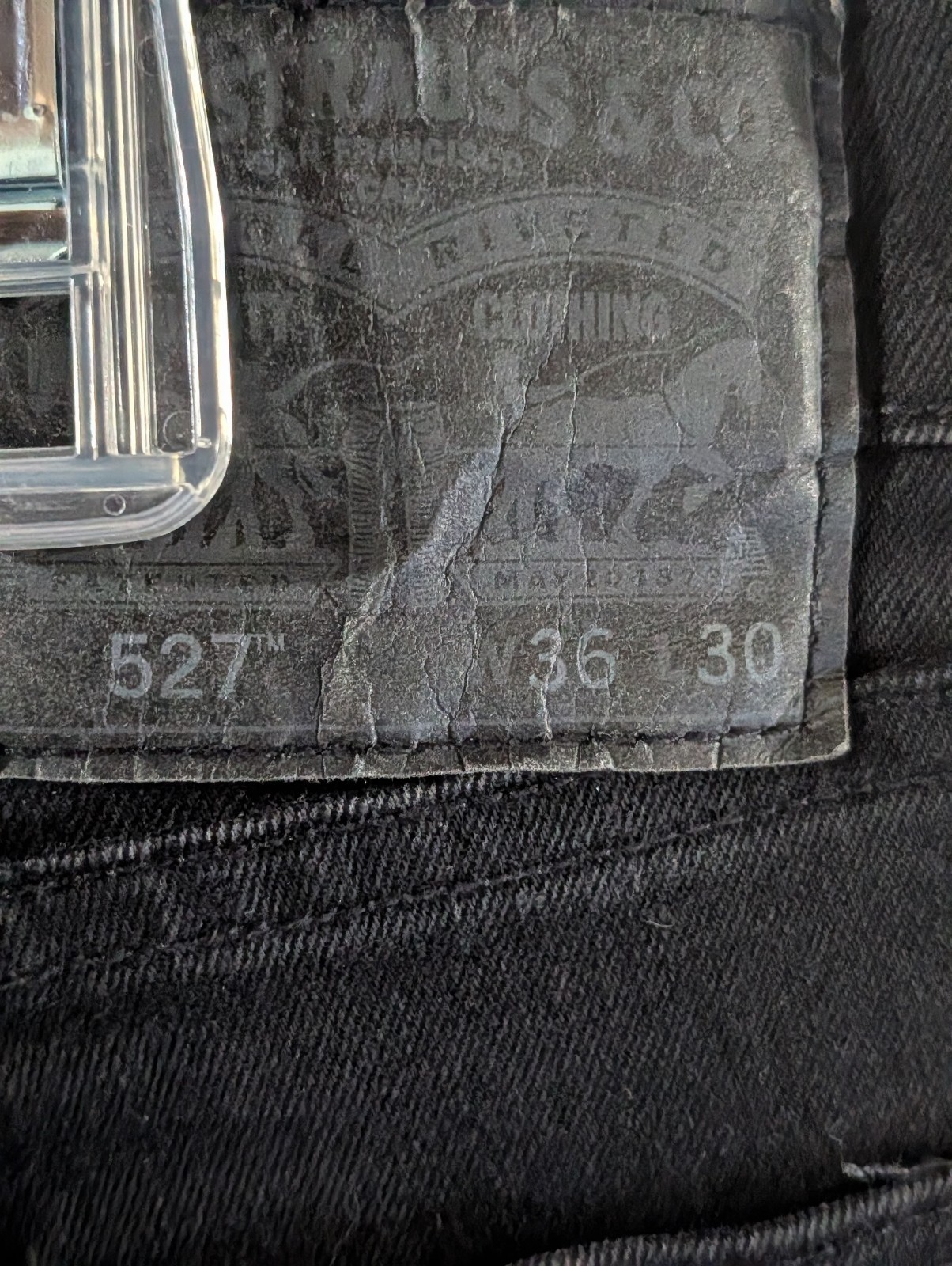 Men’s Levi 527 Jeans Slim Bootcut Black Fits 36×24 bottoms cut