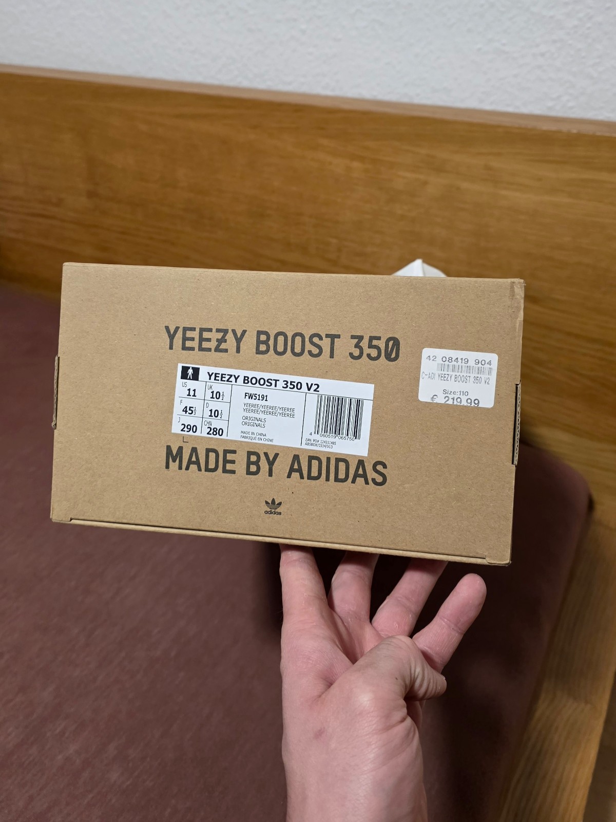 Adidas Yeezy Boost 350 V2 FW5191 Size EU 45 1/3 Yeezreel US 11 Neon Green UK 10.5