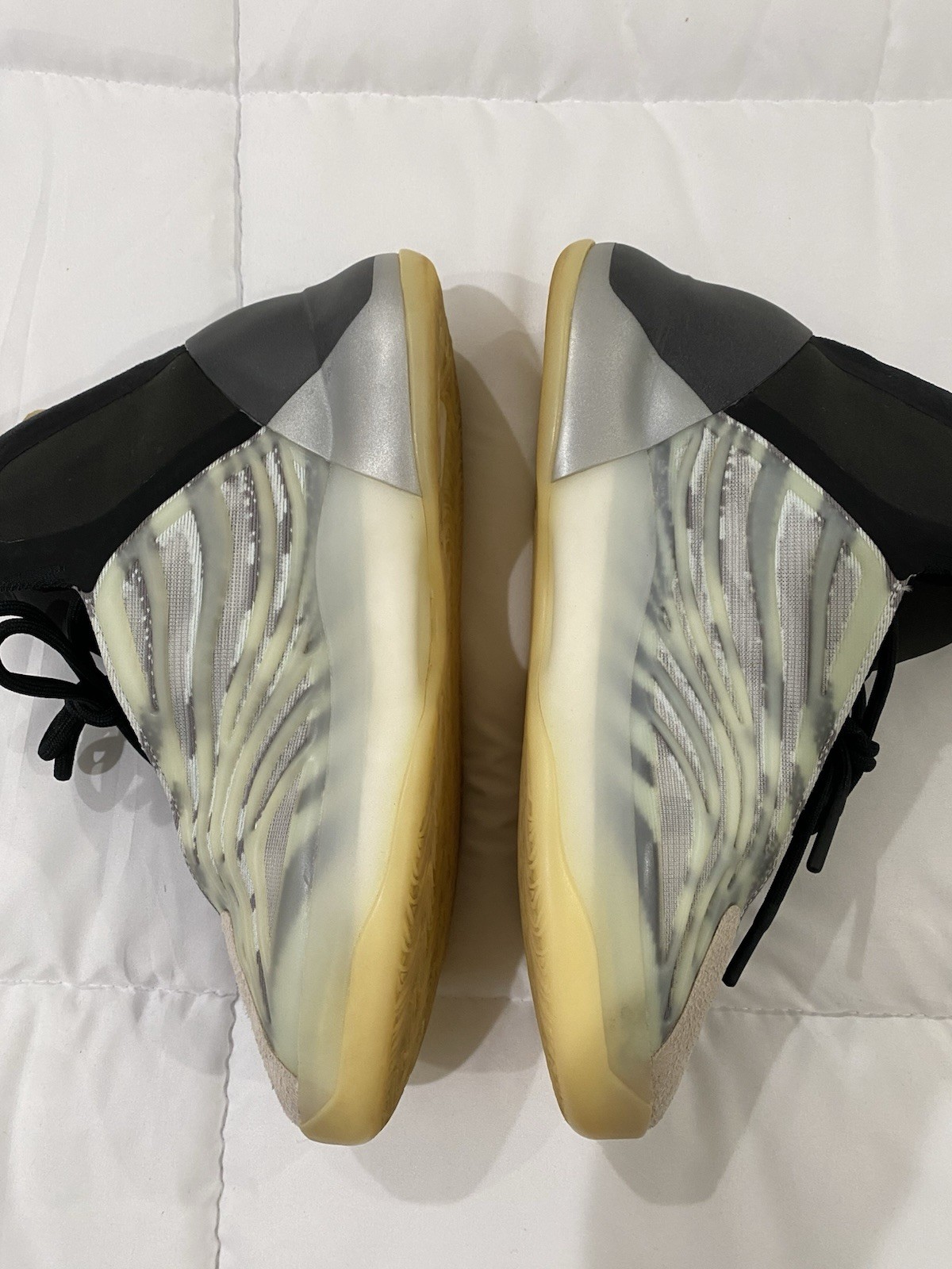 Adidas Yeezy Basketball Quantum Size 8.5 No Box Used Worn Clean