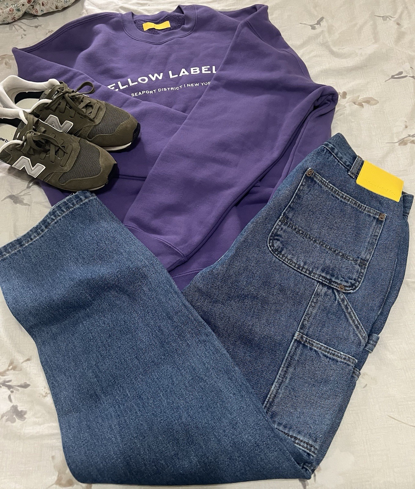 Pack Of 3 : Yellow Label Jean +Yellow Label Sweatshirt +new Balance Size 38,5
