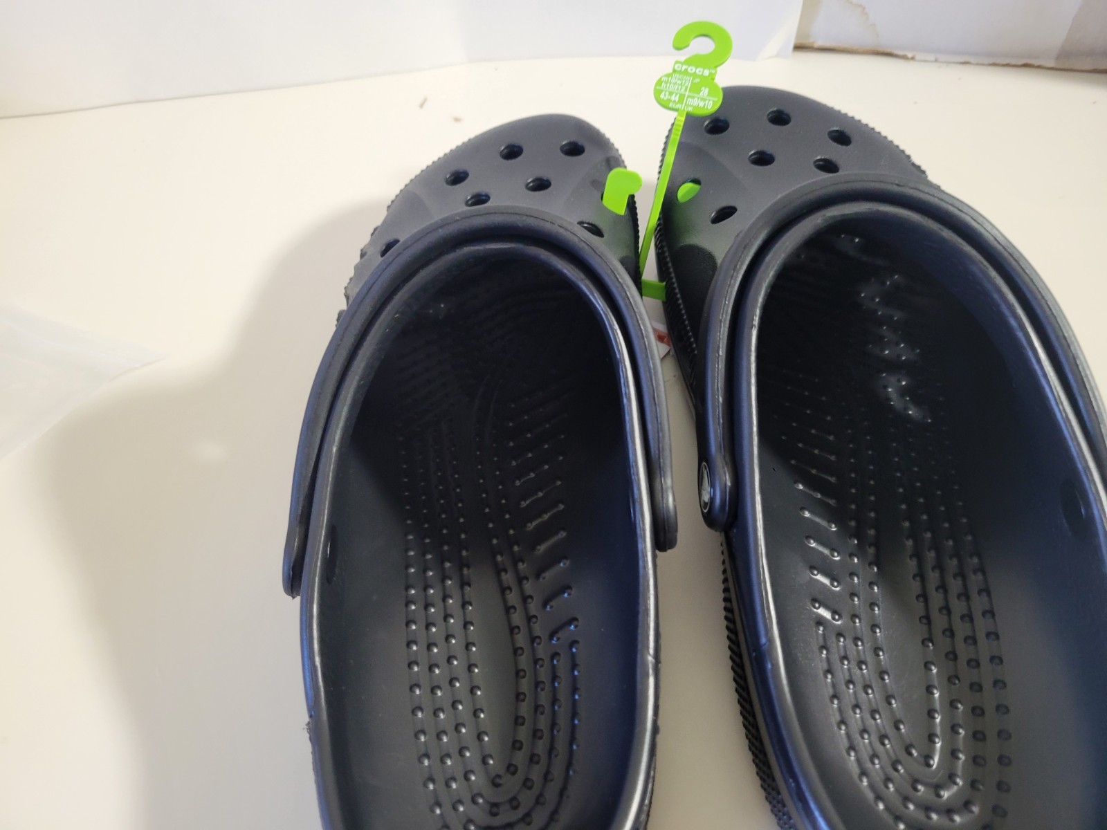 Crocs Men’s Women’s Shoes Baya Clogs M7/W9 Slip On Black Unisex 10126-001