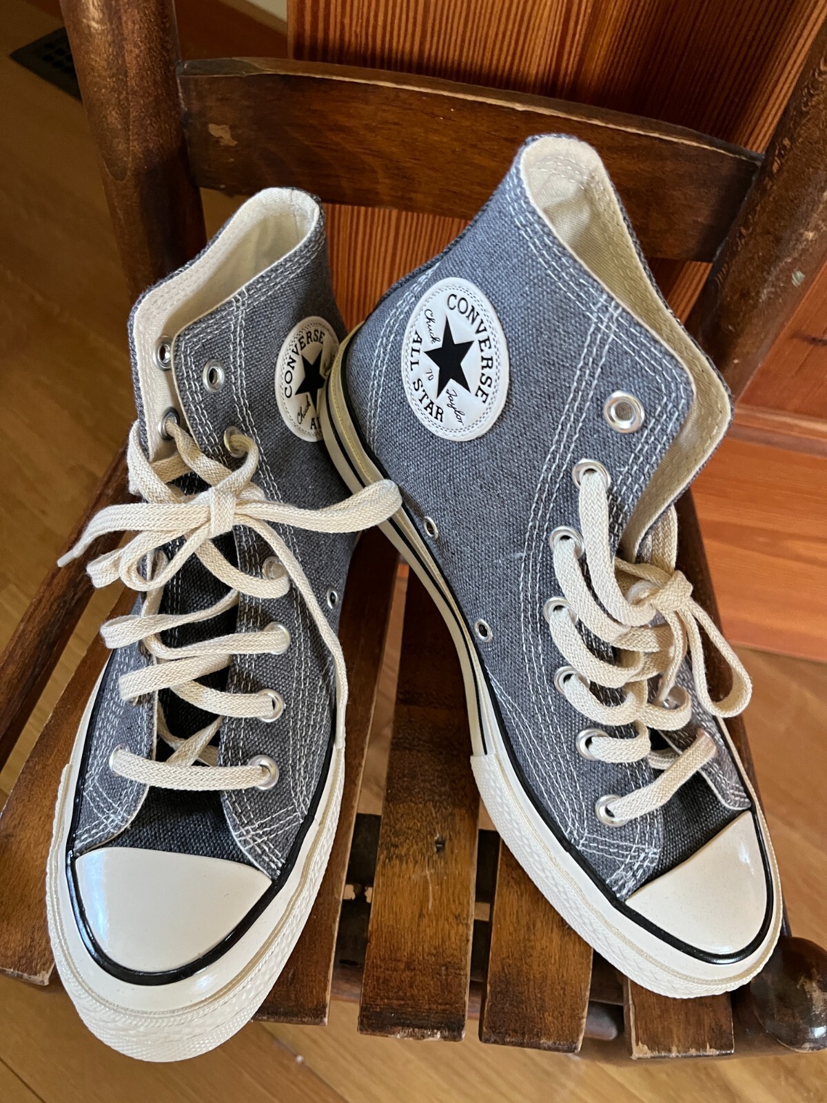 Chuck Taylor Converse Gray Blue Denim w Cream High Top Tennis Shoes Women’s Size