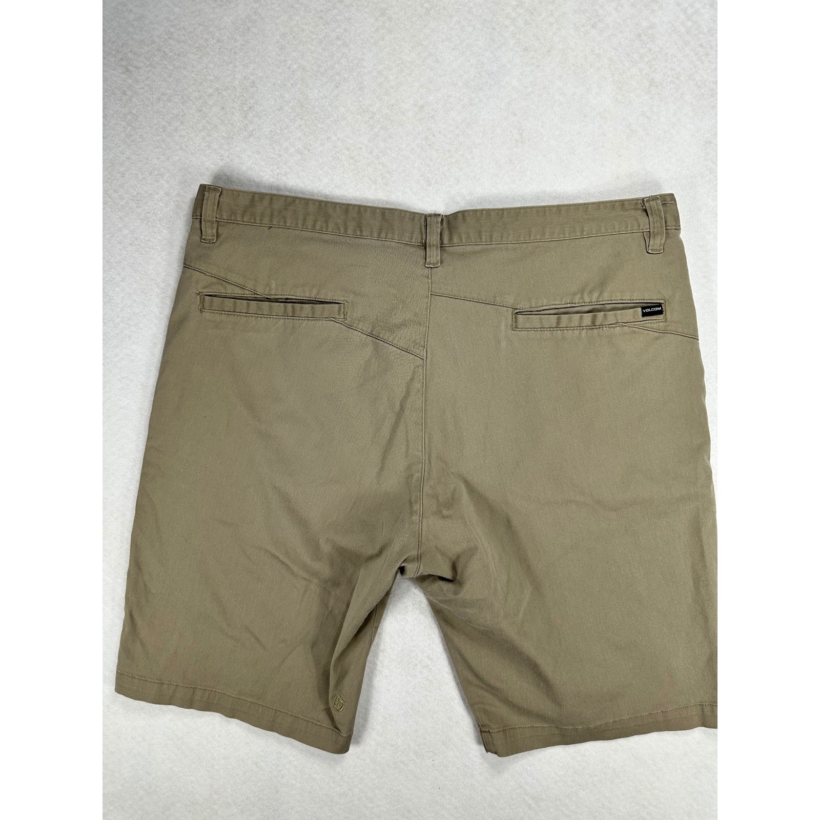 Volcom Frickin Modern Fit Chino Shorts Mens 40 Khaki Tan Stretch