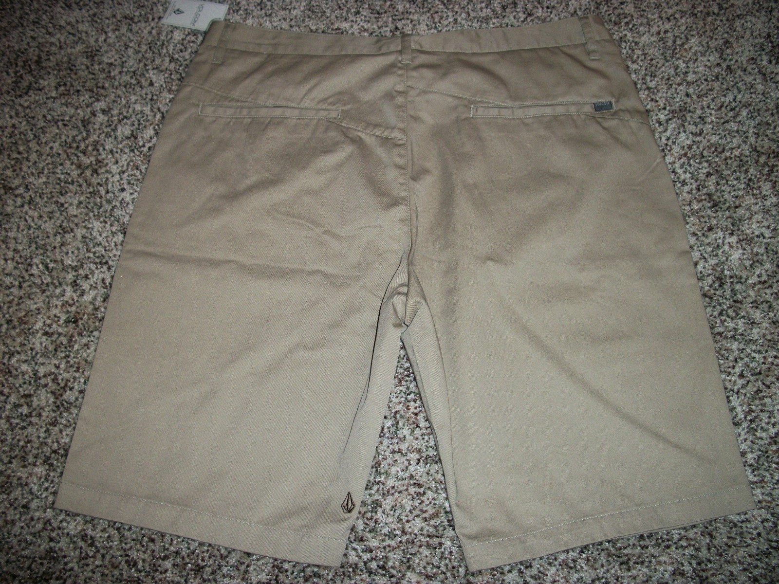 VOLCOM STONE New NWT Mens Casual Chino Frickin Modern Fit Shorts Khaki Beige