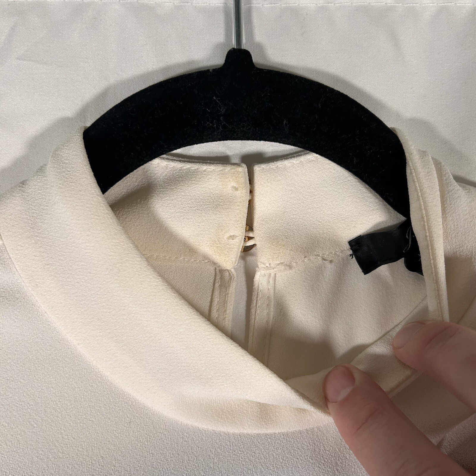 J Crew Blouse Women’s XS Ivory White Sleeveless High Neck Polyester Top