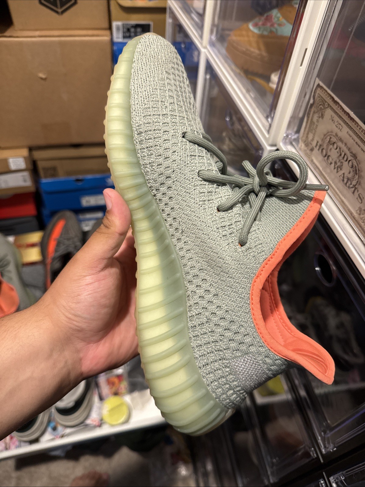 adidas Yeezy Boost 350 V2 Men’s Size 10.5 Desert Sage