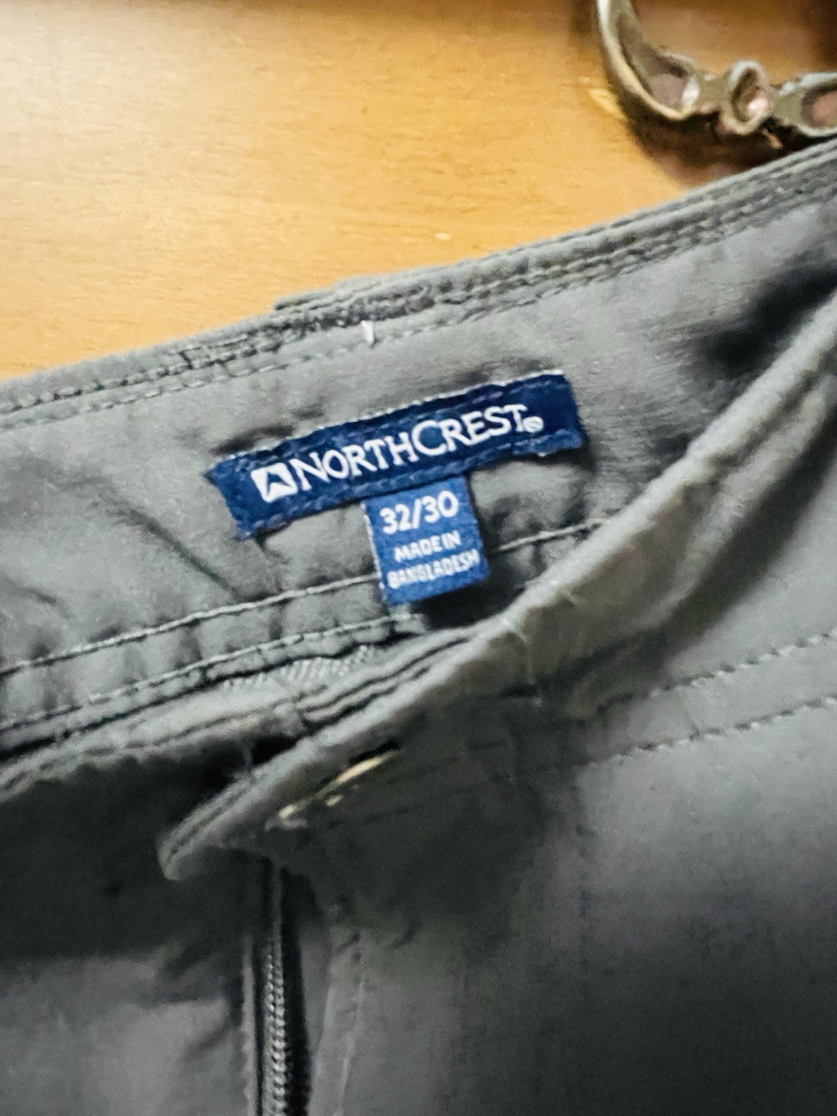 NorthCrest Men’s Gray Solid Cargo Flat Front Pants Pockets Button Zip 32/30