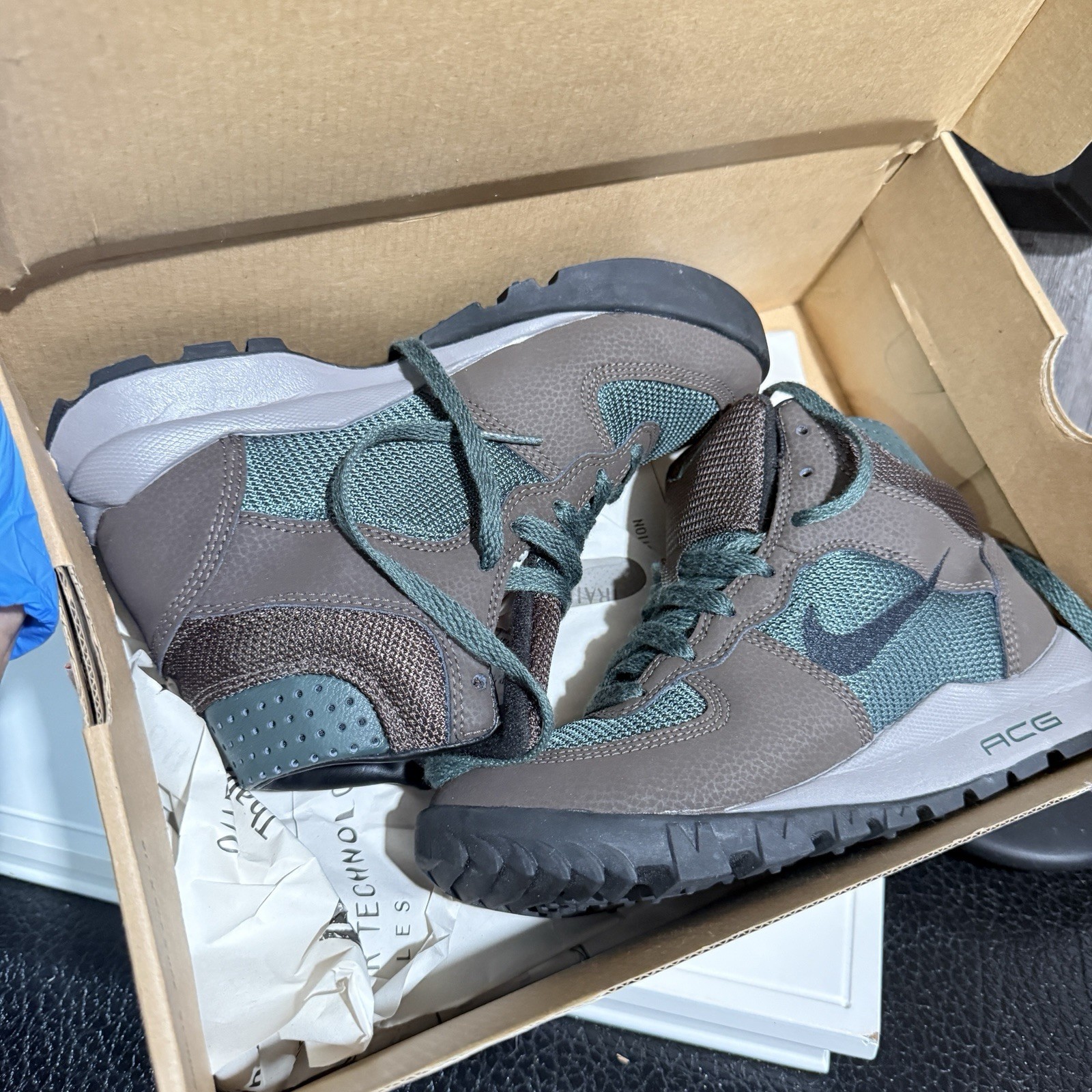 Nike BLTRO SP Boots Baroque Brown/Midnight Green