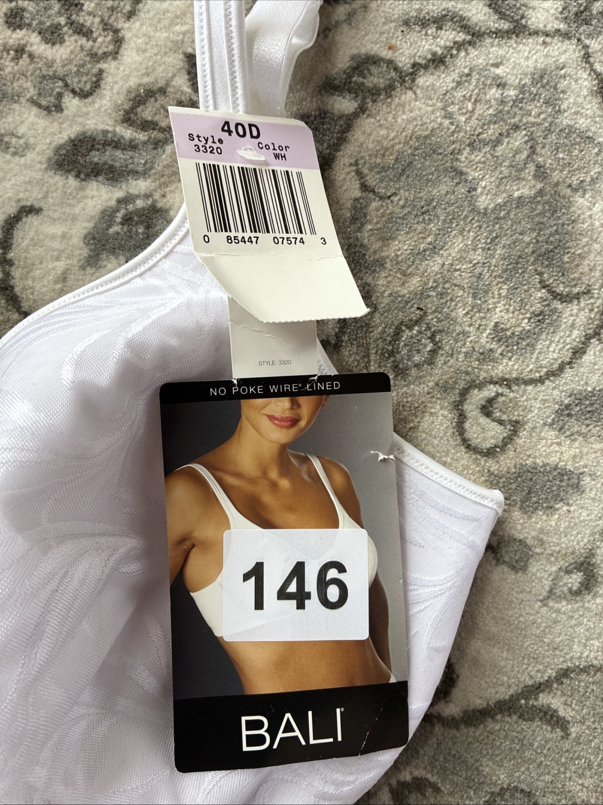 NWT Bali Bra 40D Underwire 3320 No Poke Lined Underwire Bra White