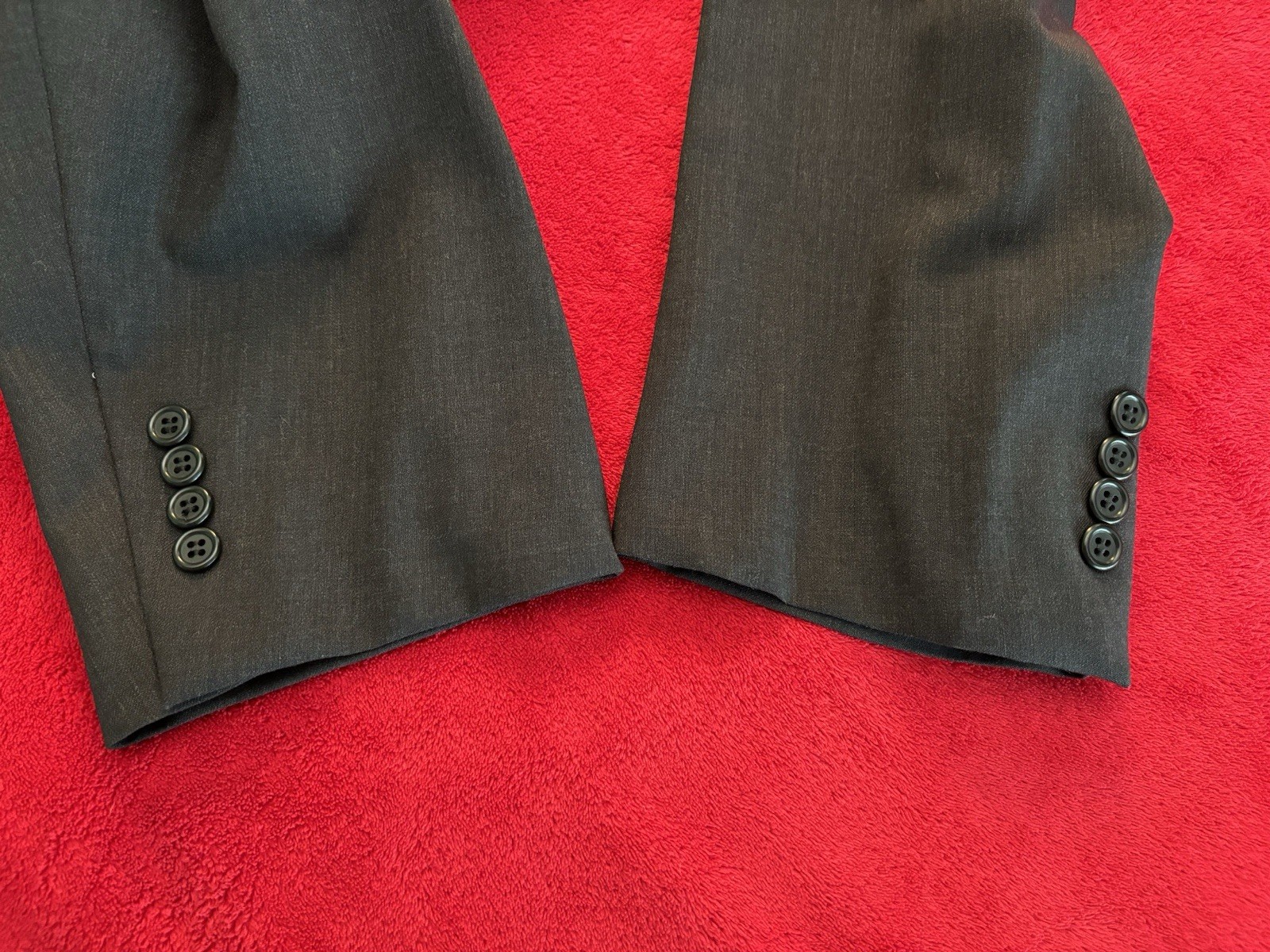 Southwick 48R 3-ROLL-2 100% Wool 2-piece Suit SOLID GRAY 40×29.5 Made in USA EUC