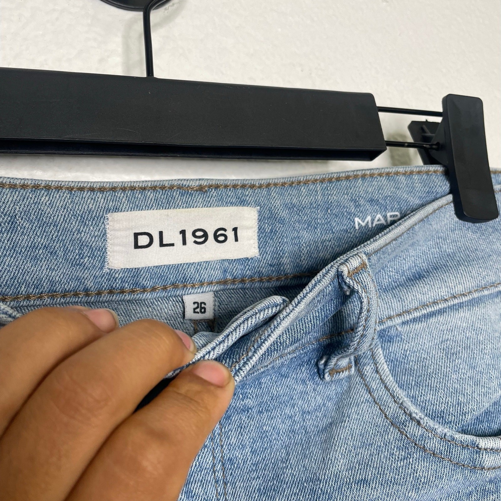 DL1961 Mara Straight Ankle Jeans Two Tone Colorblock Raw Hem Blue Size 26