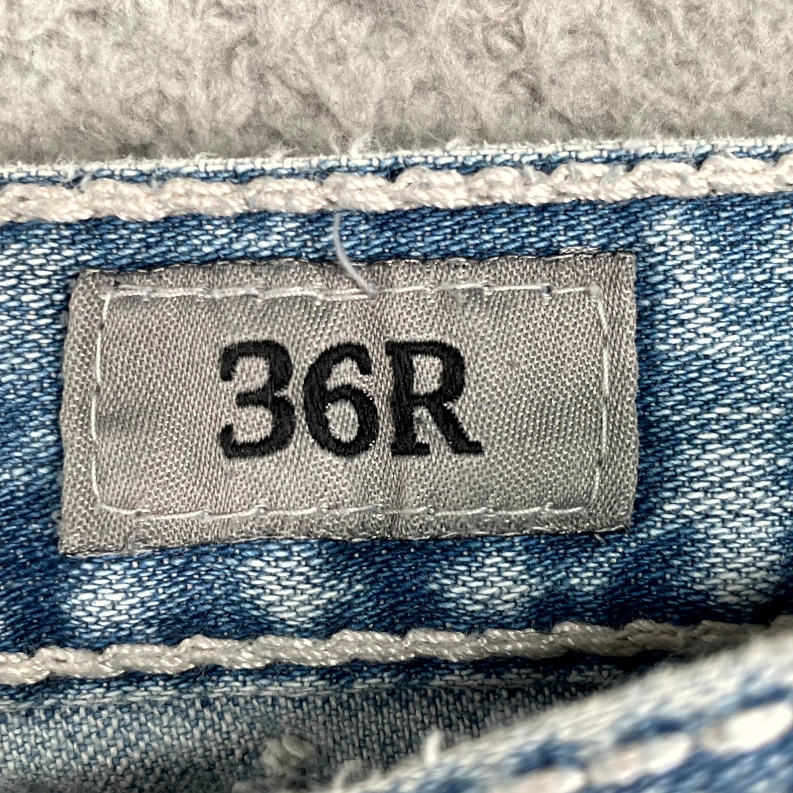 Buckle BKE Tyler Jeans Men 34×30* Light Denim Distressed Skate Grunge Streetwear