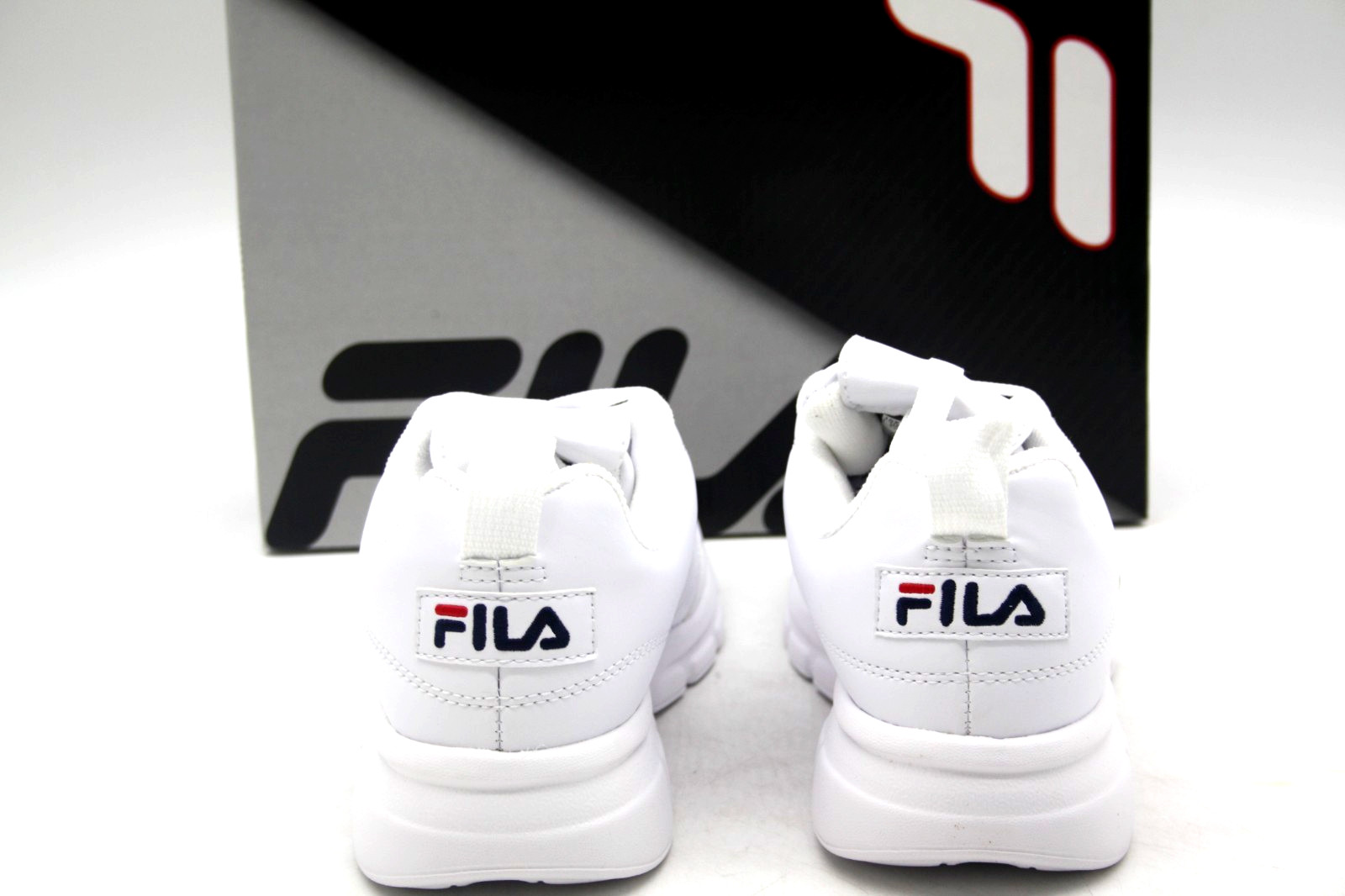 FILA DISRUPTOR SE 1SX60022-166 ATHLETIC ULTRA LIGHT CASUAL SHOE WHITE/NAVY/RED