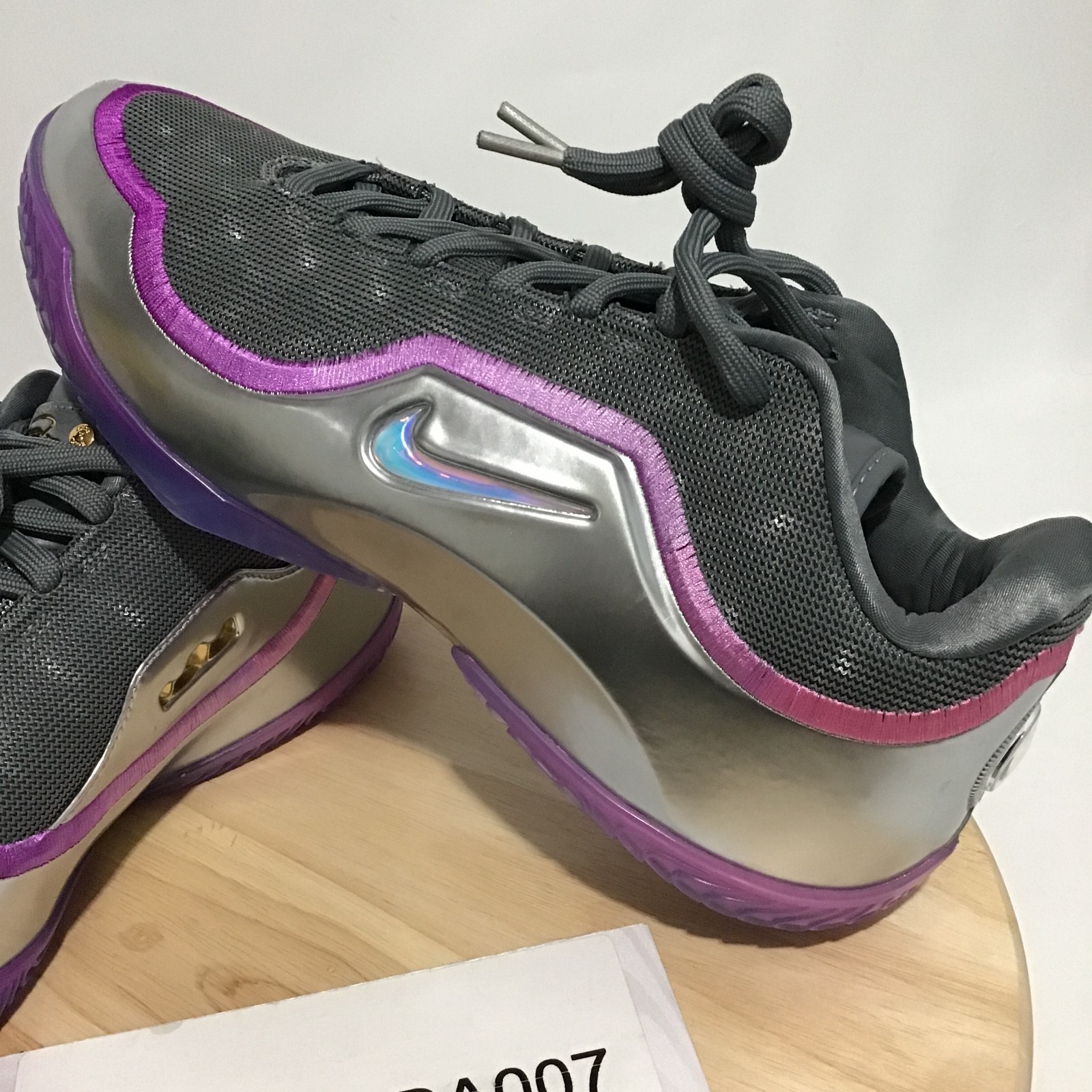 Nike LeBron 23 XXIII Lux “Bubble Boy” EP Basketball Shoe Silver IF0694 002 Sz 11