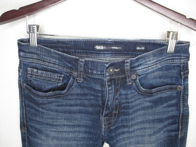 Buckle BKE Aiden Jeans Mens 30×30 Blue Boot Cut Bootcut Medium Dark