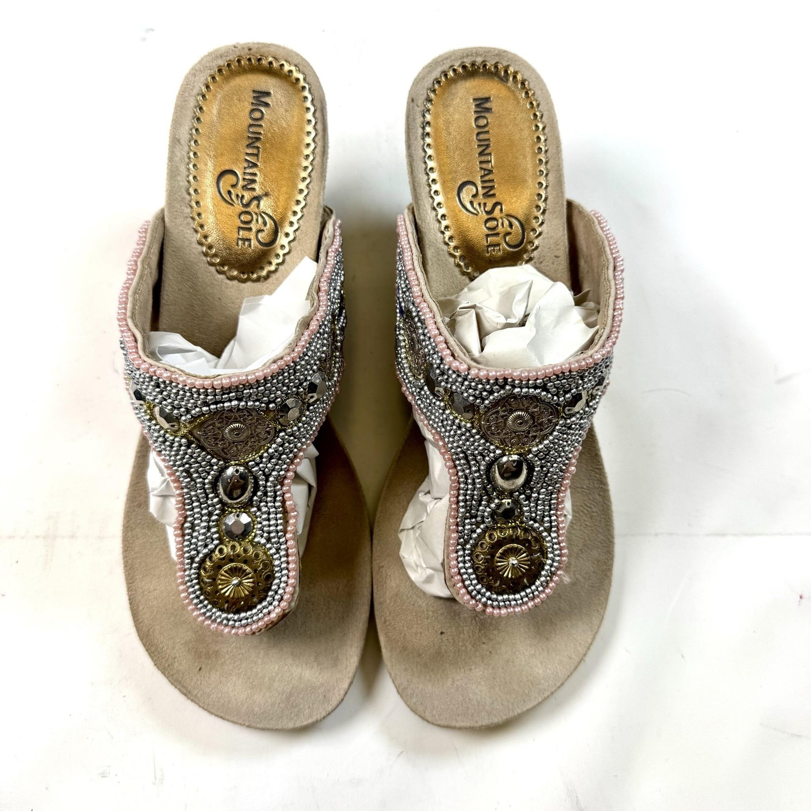 Mountain Sole Lee Shoes Womens Size 8 Beige Beaded Boho Wedge Thong Sandals