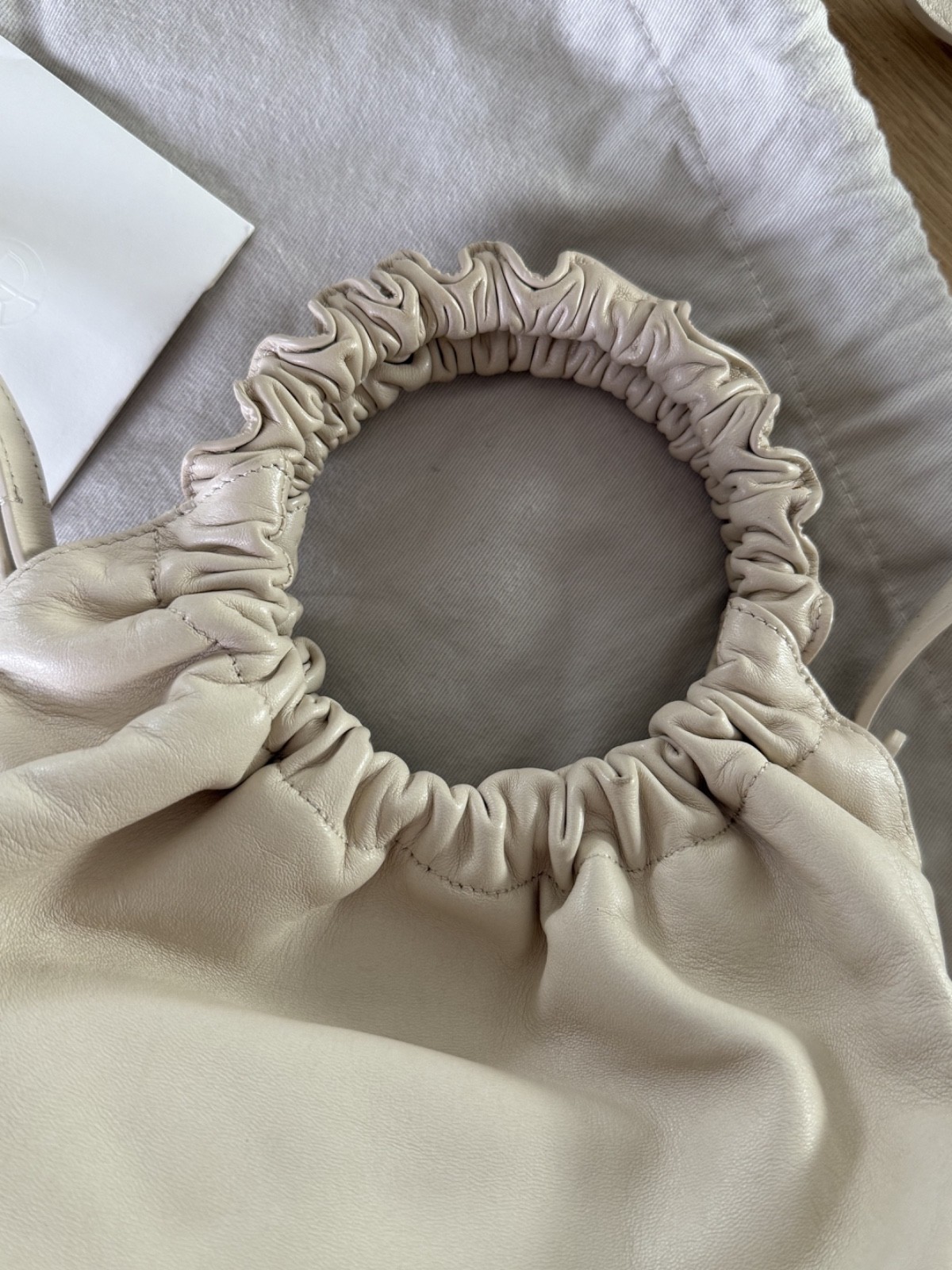 Pre-owned: The Row Double Circle Small Bag Two Way Ivory with shoulder strap