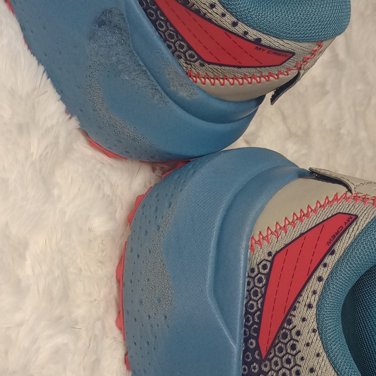 Brooks Caldera 6 ladies Low Top Lace-Up Athletic Sneakers Mesh Blue/Gray/Pink