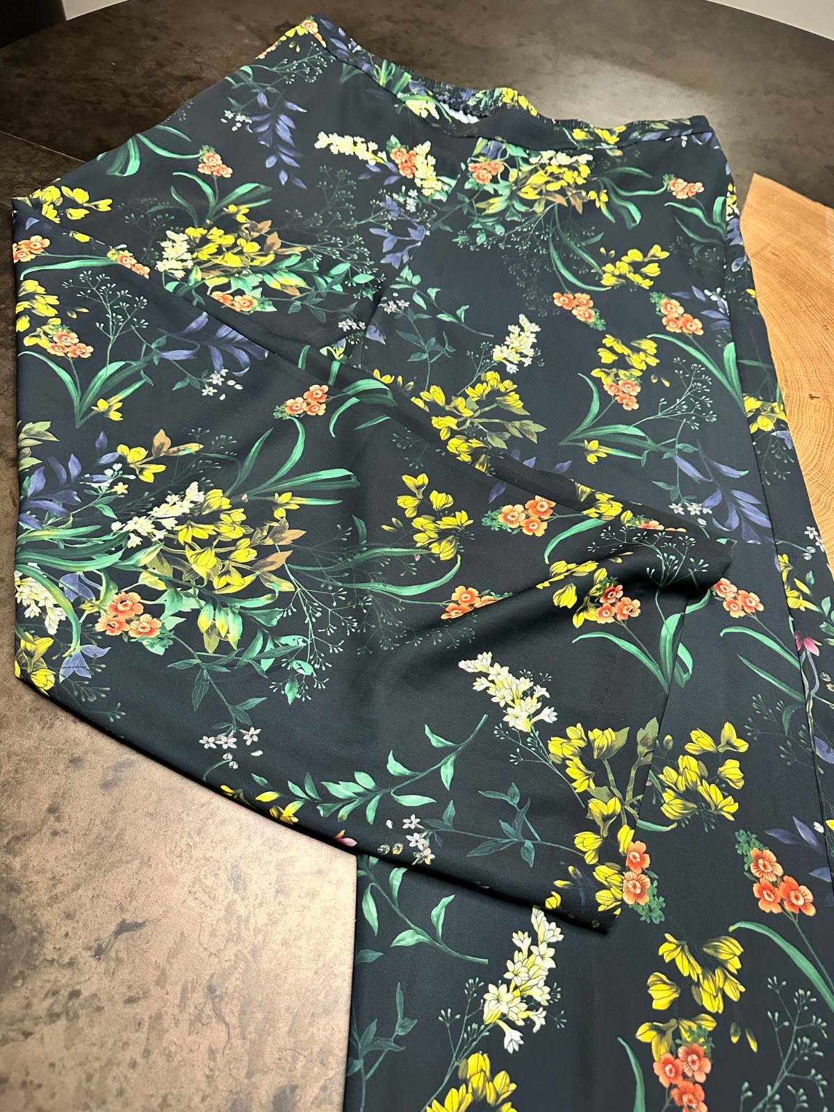 CHICO’S PULL ON FLORAL PANTS WOMENS 3.5T 18T COASTAL LAGENLOOK
