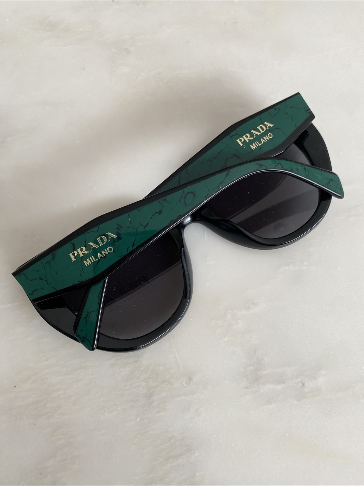 Prada PR 14WS 1AB5Z1 Black – Green 52mm Sunglasses / New / Polarized Lens