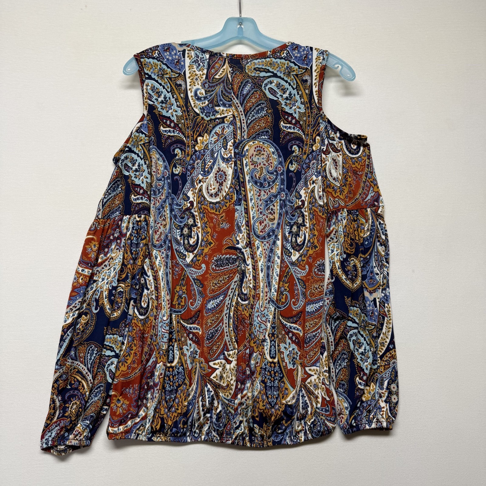 Venus Women’s Cold Shoulder Top Medium Paisley Print Twist Front V Neck