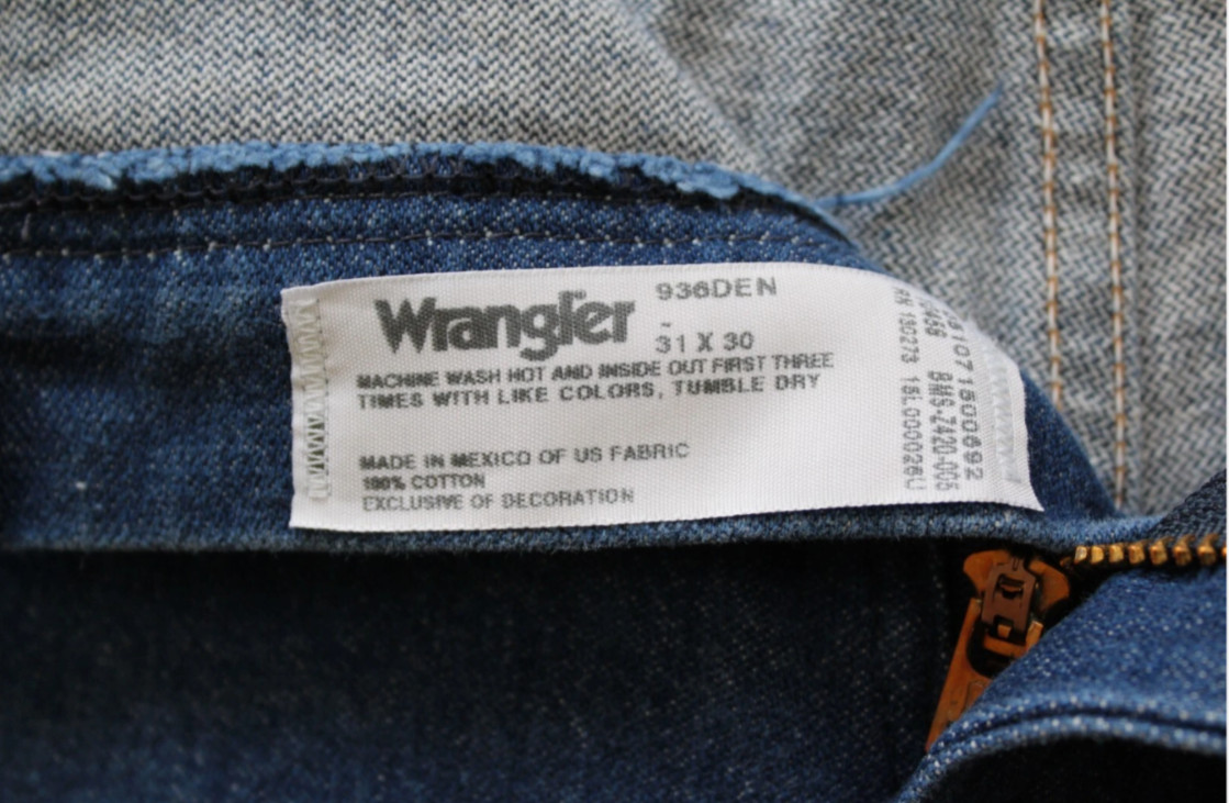 Vintage Wrangler Cowboy Cut Slim Fit 936Den 30W x 29L Blue Jeans (Mexico Made)