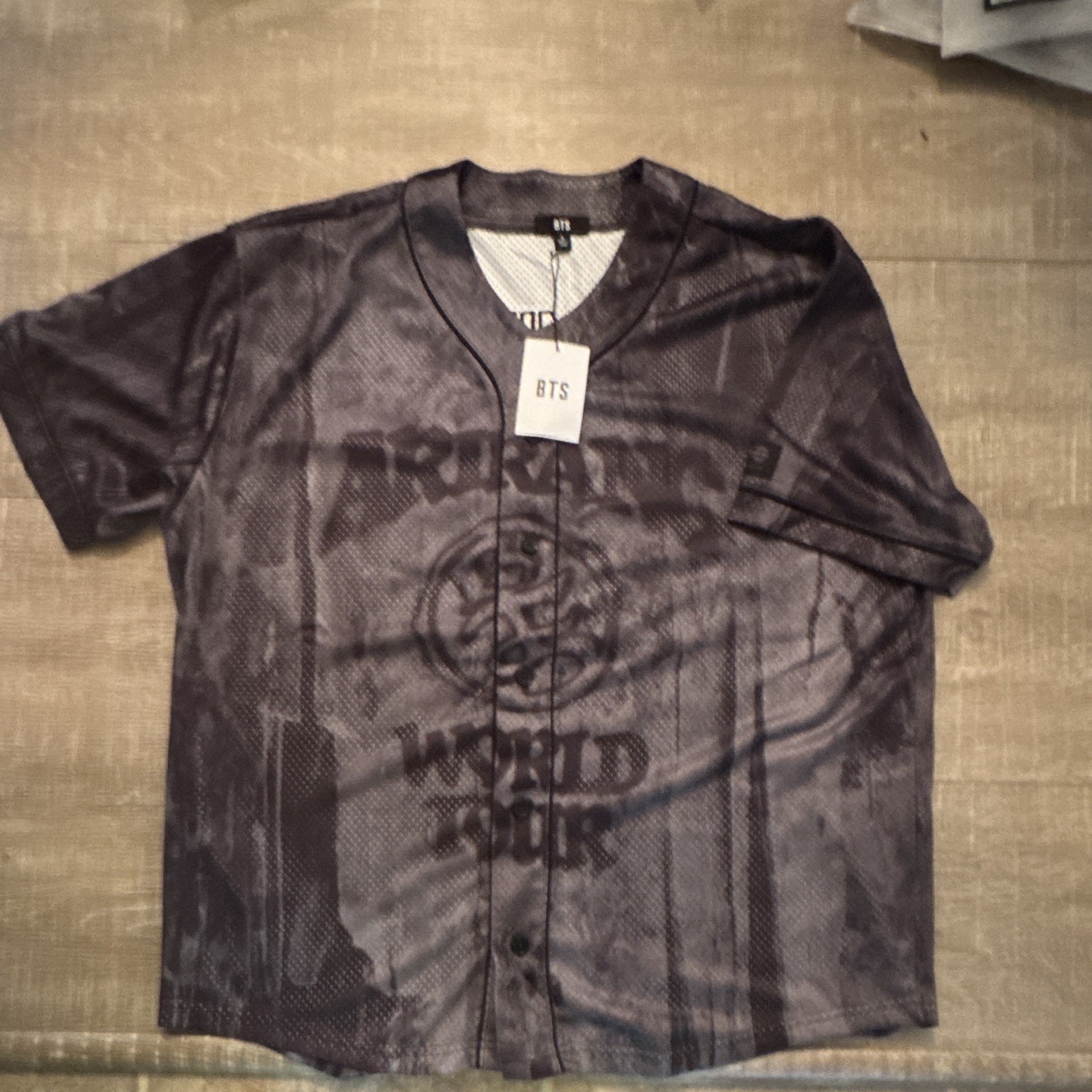 BTS Arirang Jimin 95 Mesh Button Baseball Jersey Men’s XL Black/Gray V-Neck
