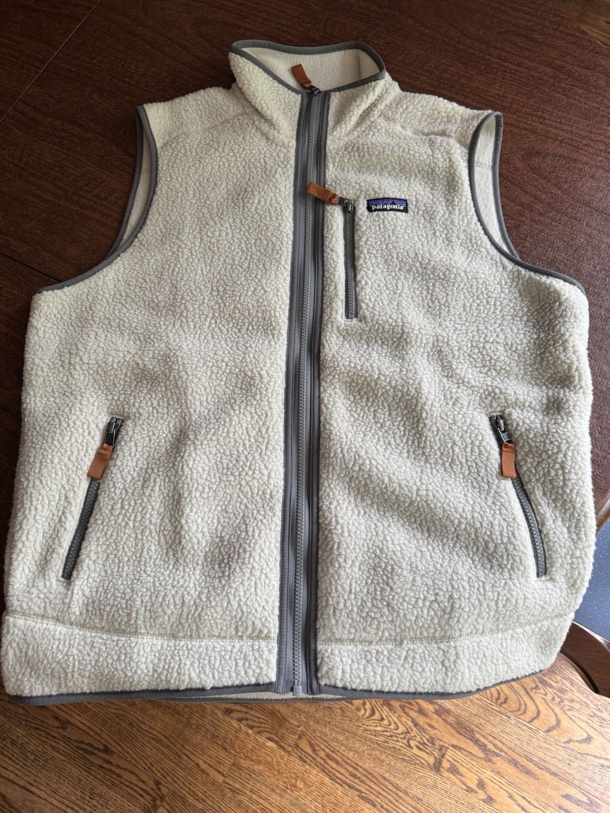 Patagonia Retro Pile Vest Men’s L Oatmeal Cream Sherpa Fleece 22820