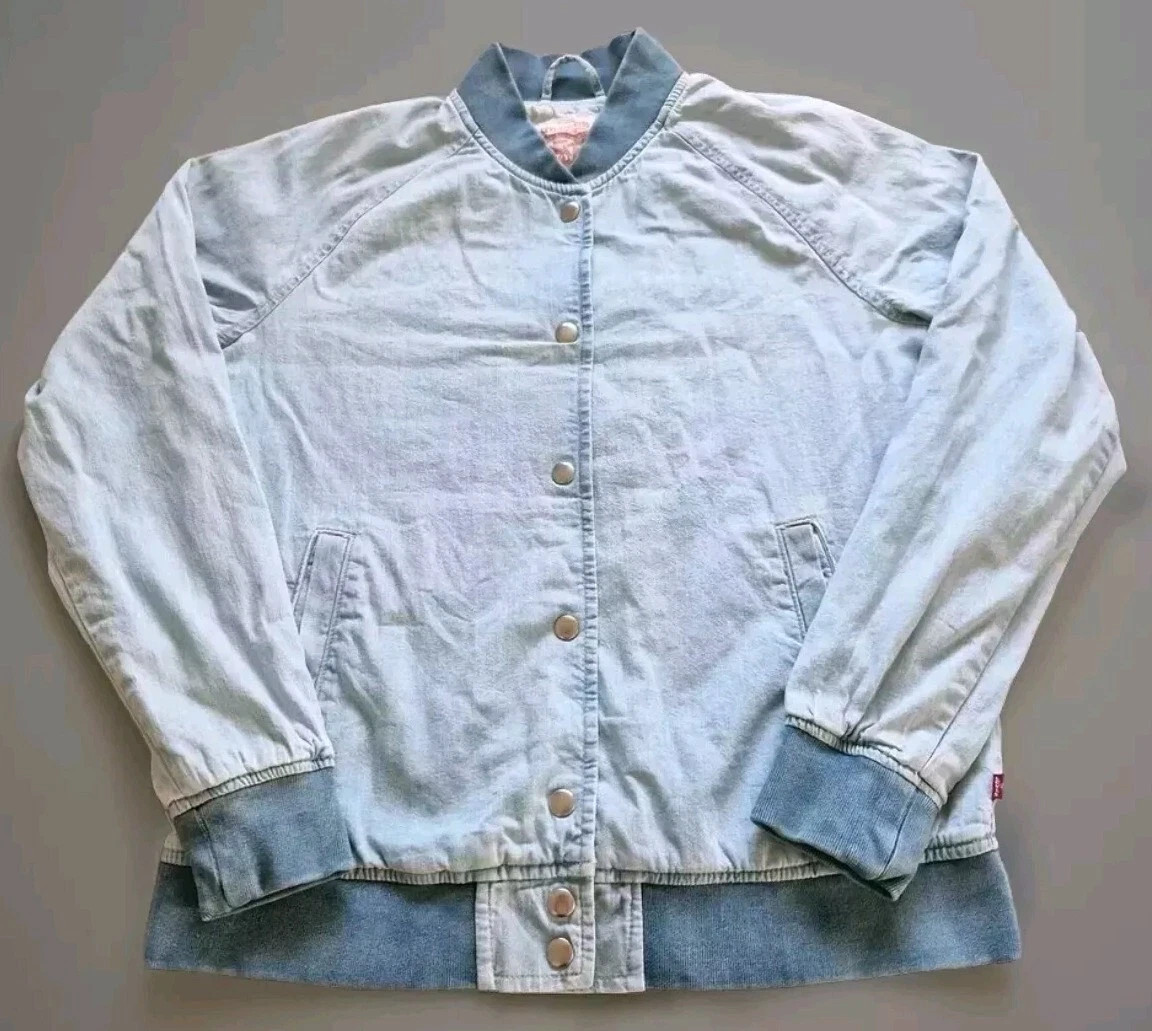 Levi’s Trucker Jacket Womens Small Blue Western Cowboy Light Wash Snap Button