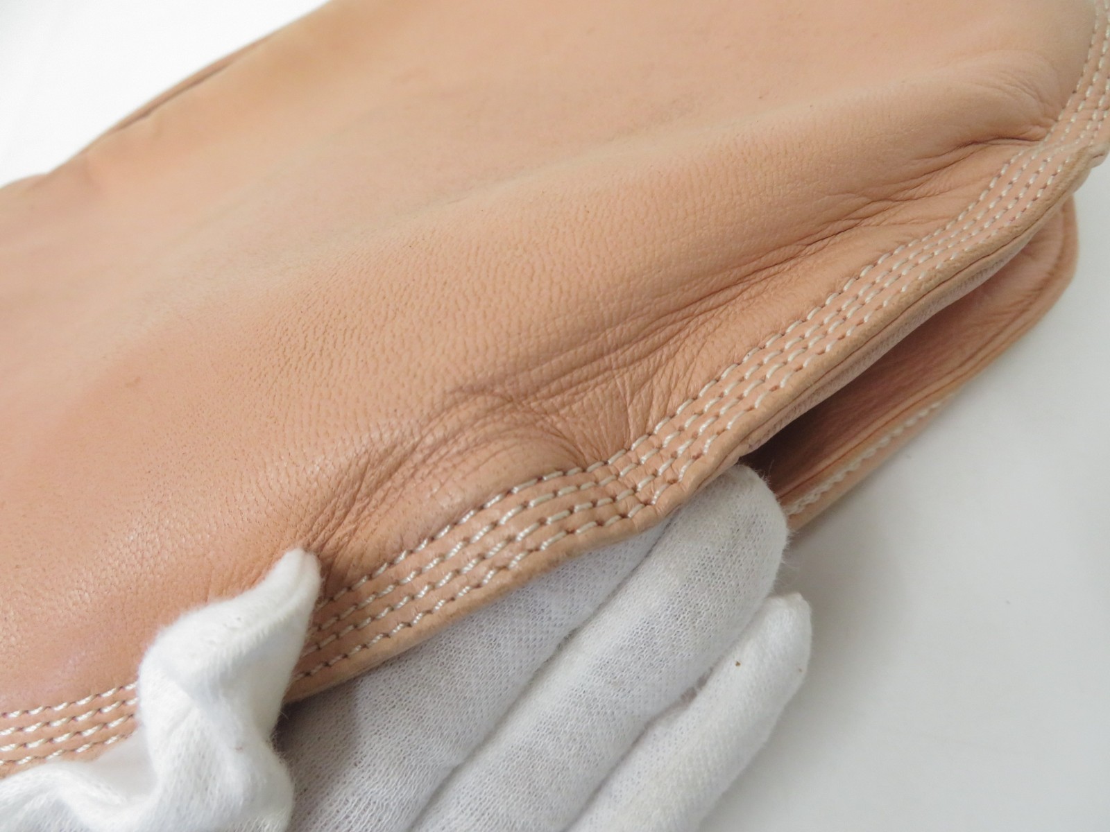Authentic LOEWE Anagram Nappa Aire Lambskin Shoulder Bag S#50903