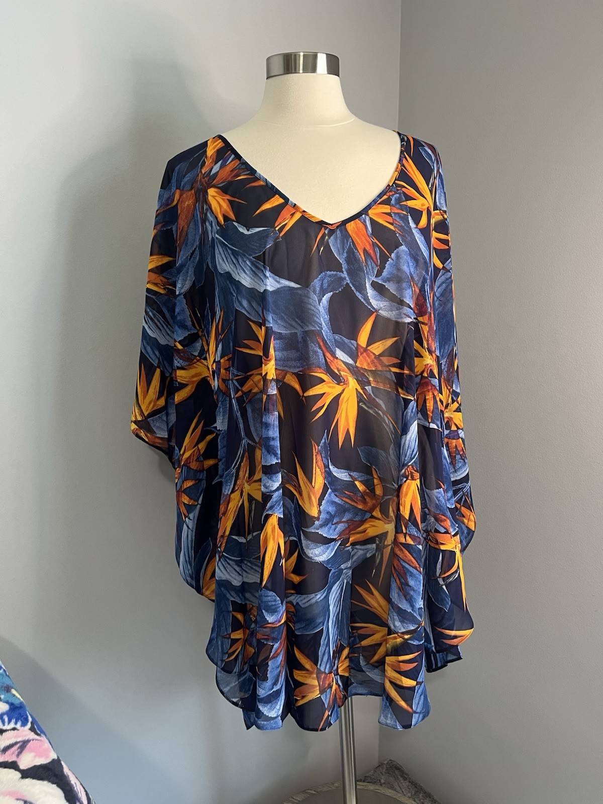 Tropical Escape Size XL Multi Floral Beach Coverup Resortwear Swim Vacation Boho