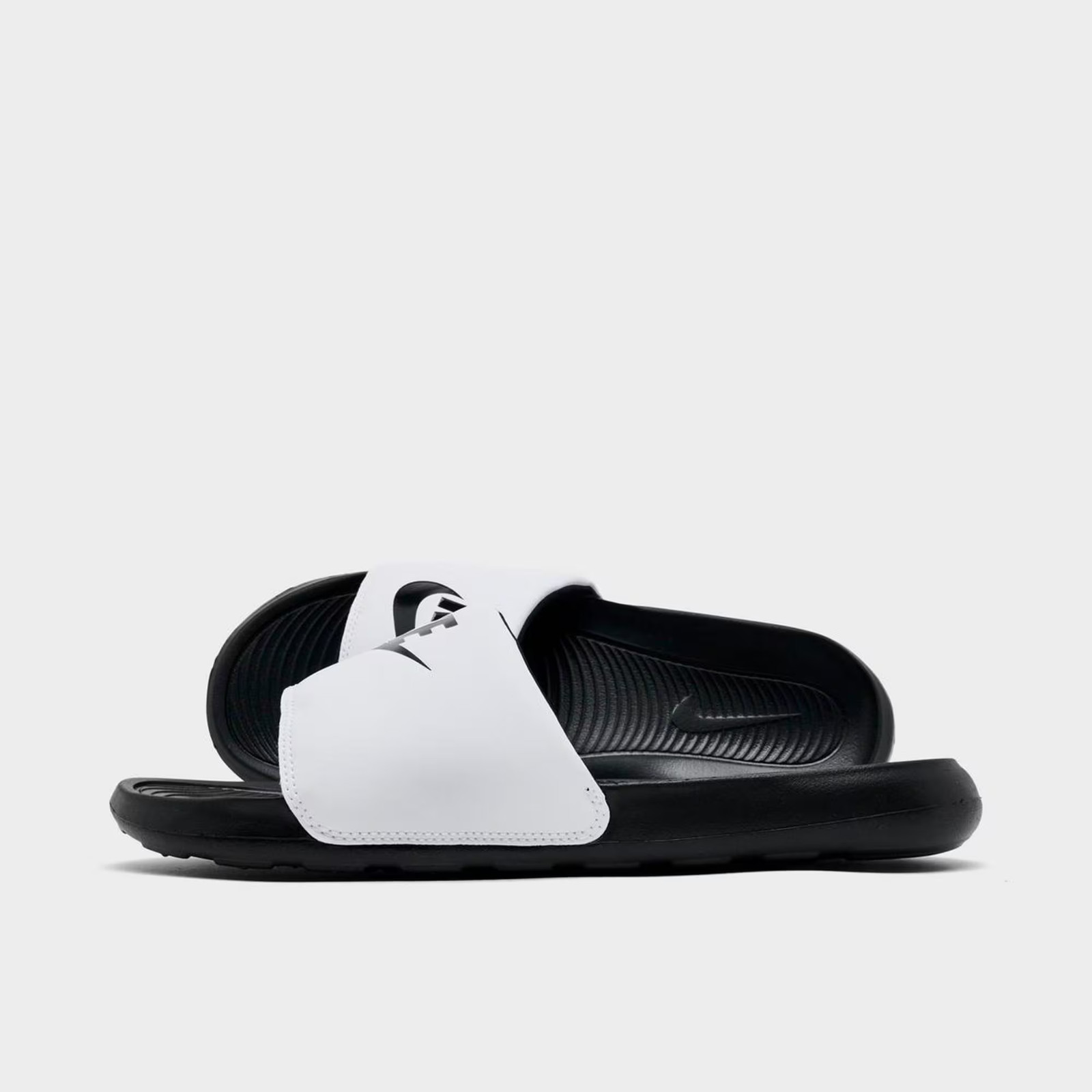 Men’s Nike Victori One Slide Sandals Black/White/Black CN9675 005